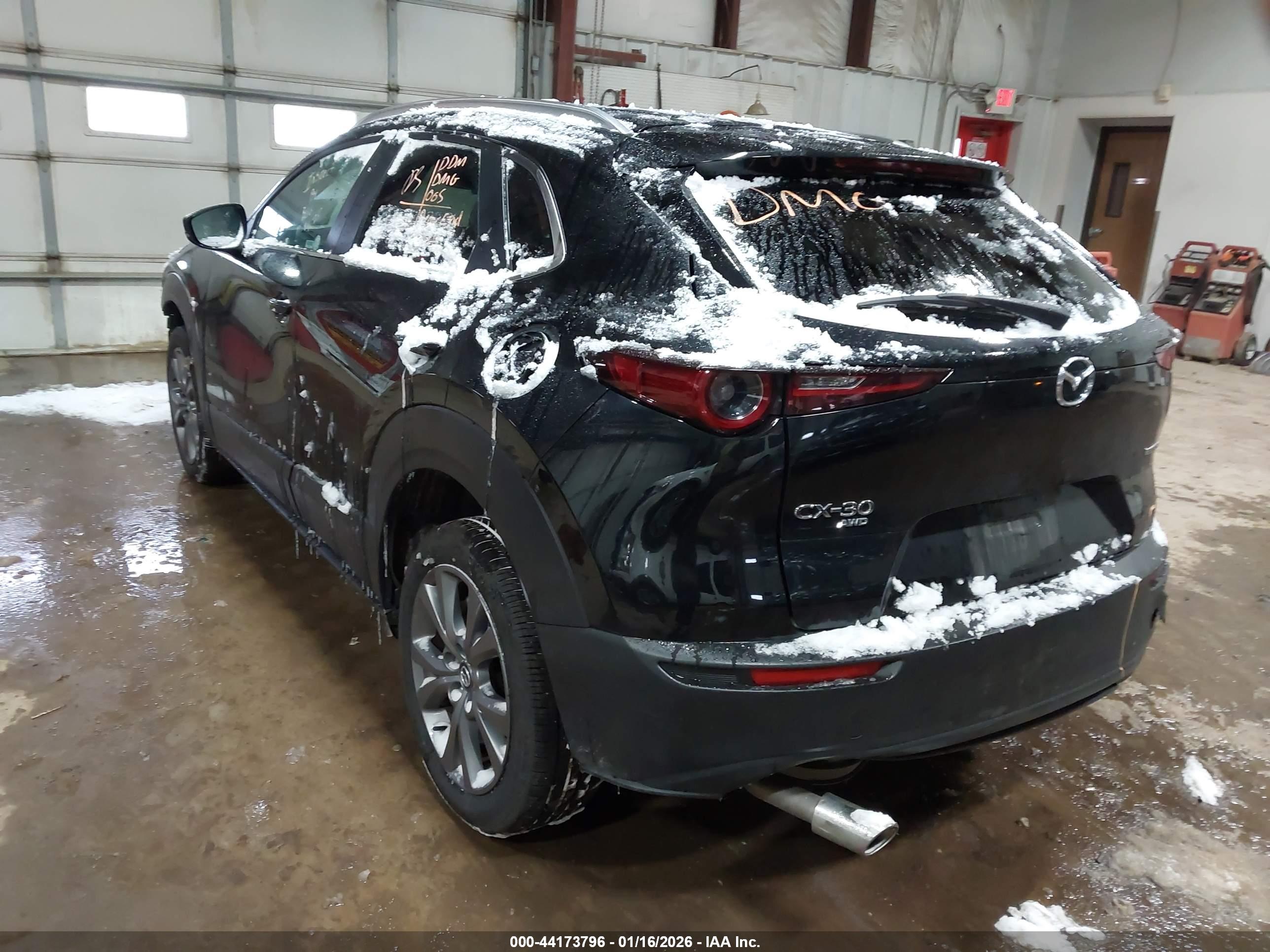 MAZDA CX-30 image 3