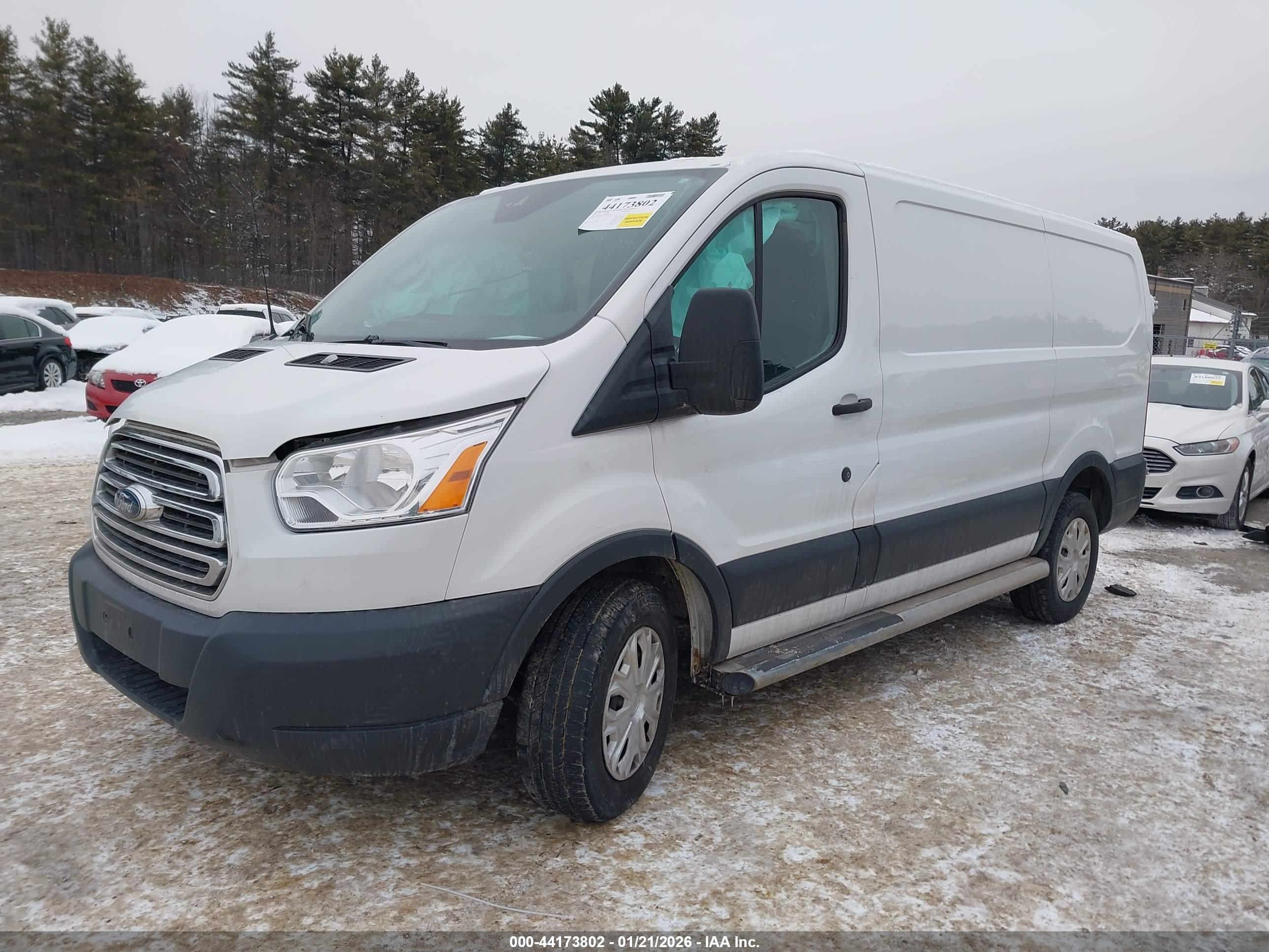 FORD TRANSIT-250 image 2