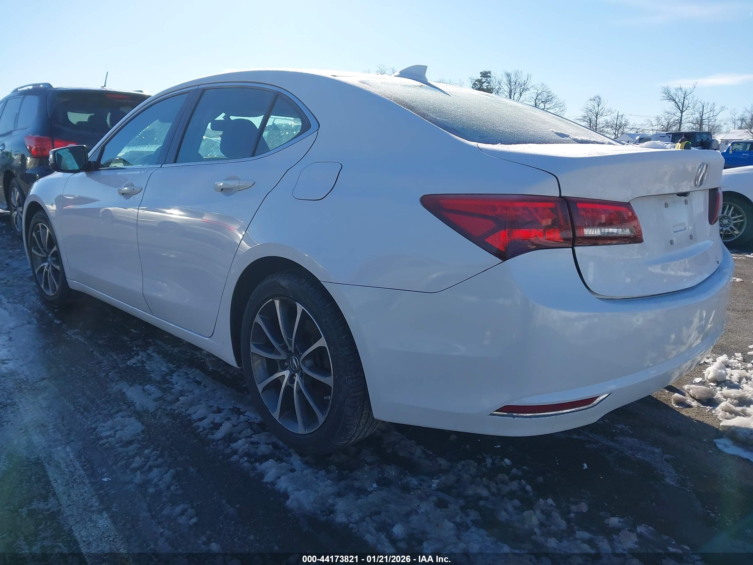 ACURA TLX image 3