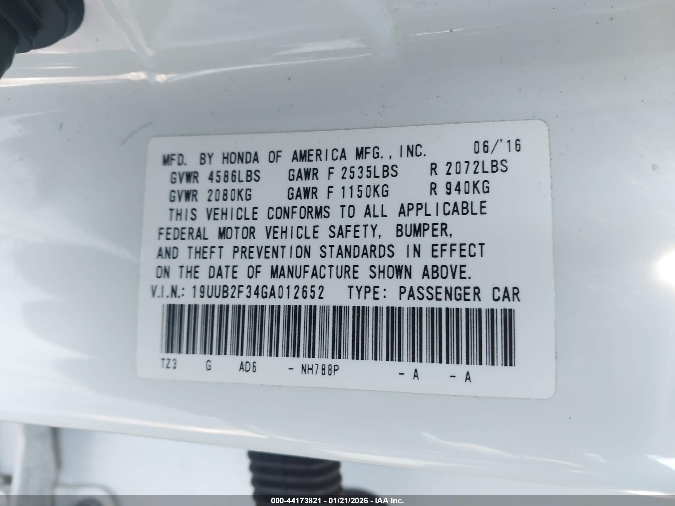 ACURA TLX image 9