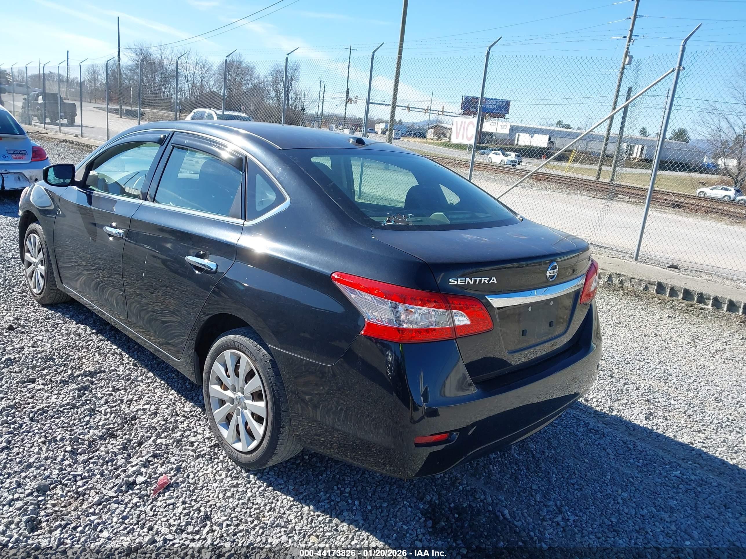 NISSAN SENTRA image 3