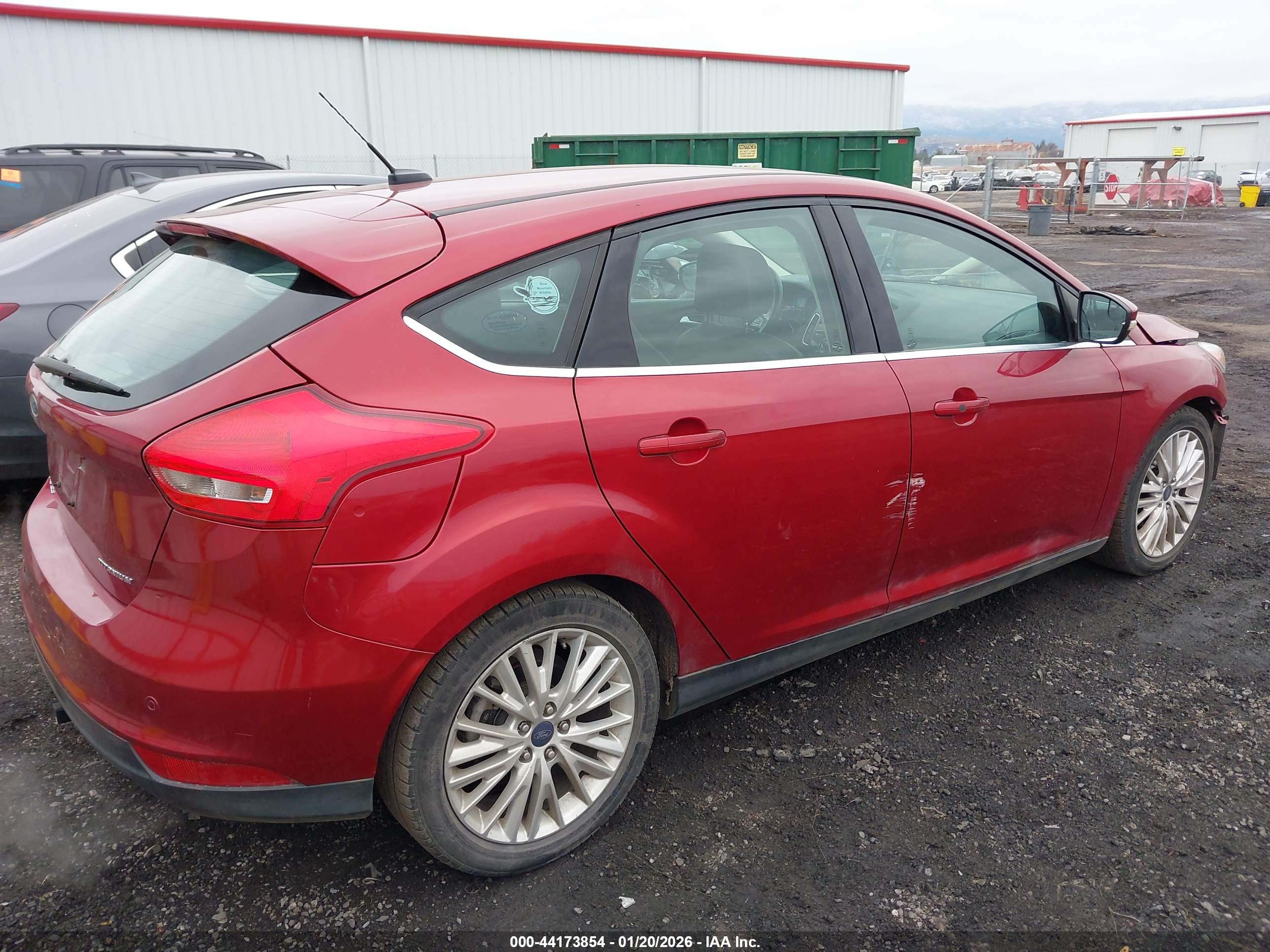 FORD FOCUS image 4