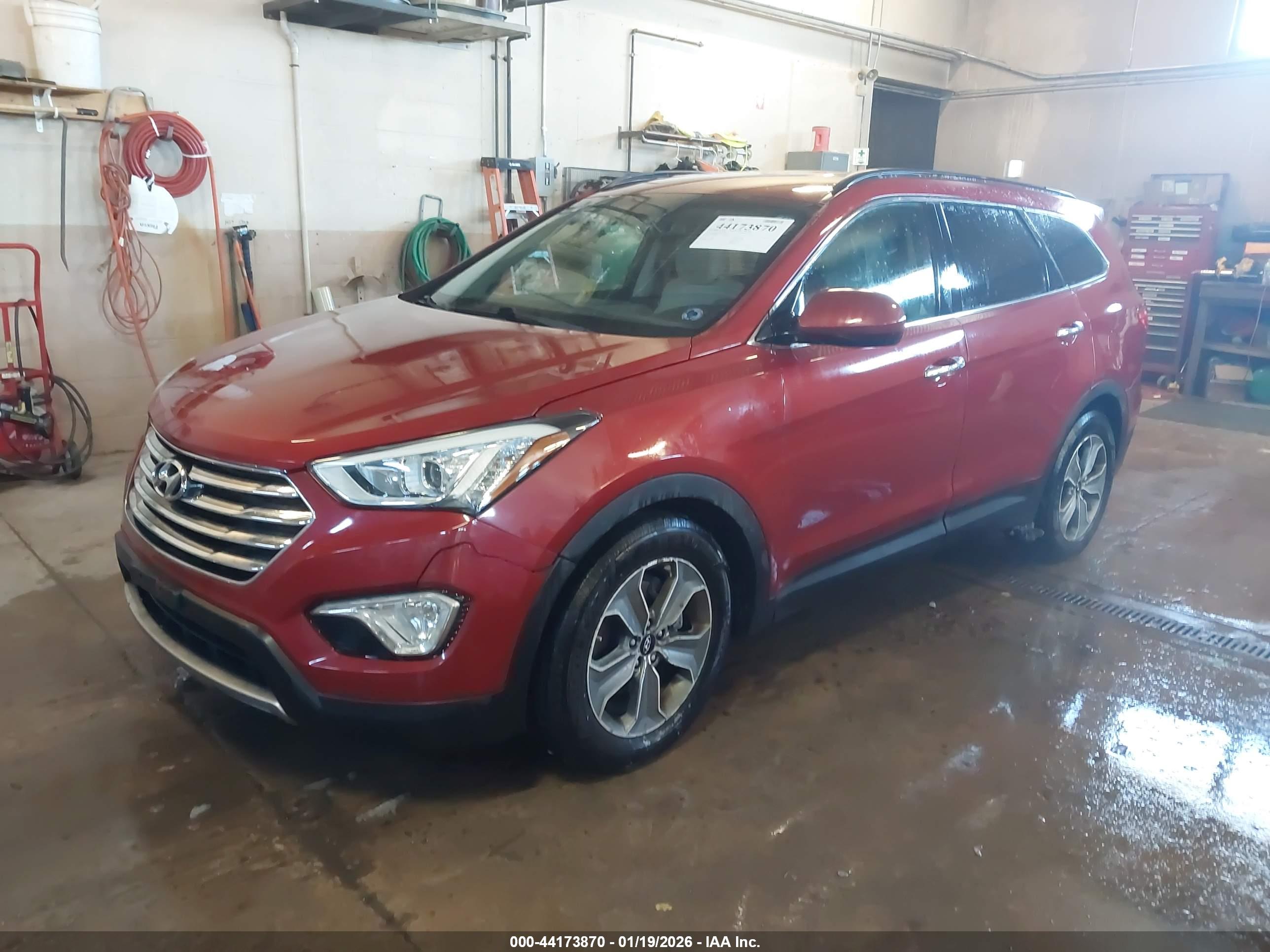 HYUNDAI SANTA image 2