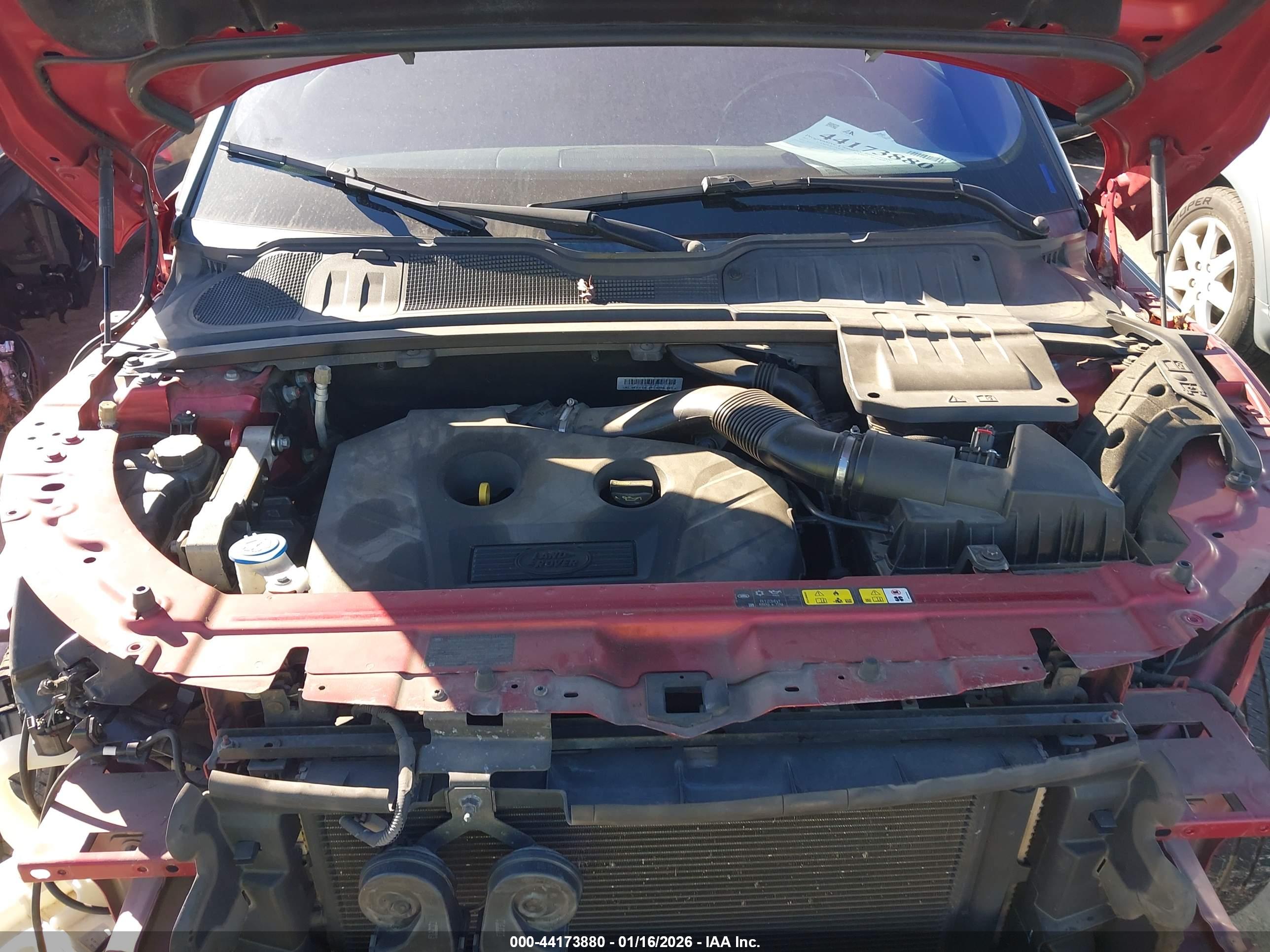 LAND ROVER image 10