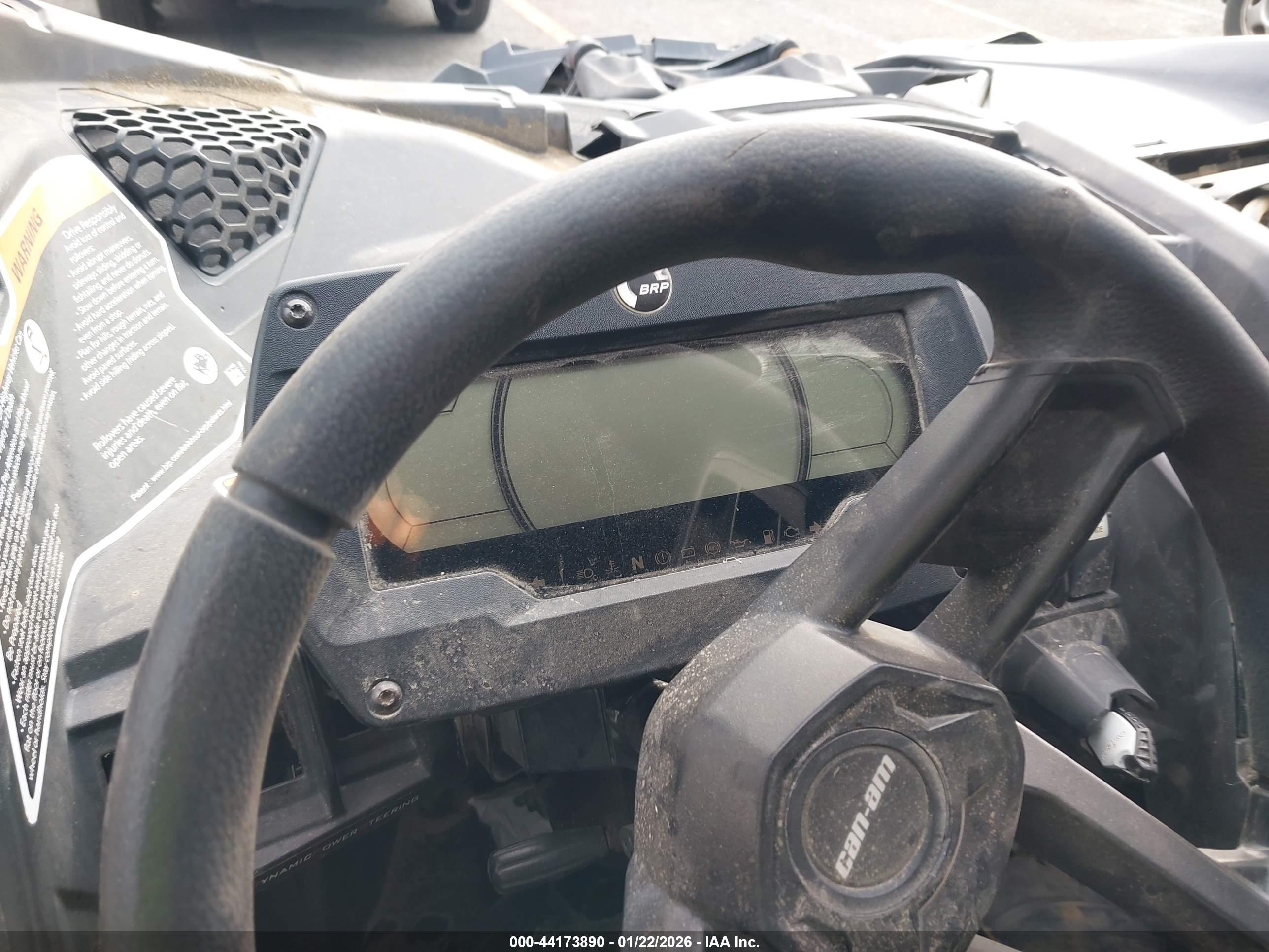 CAN-AM MAVERICK image 7
