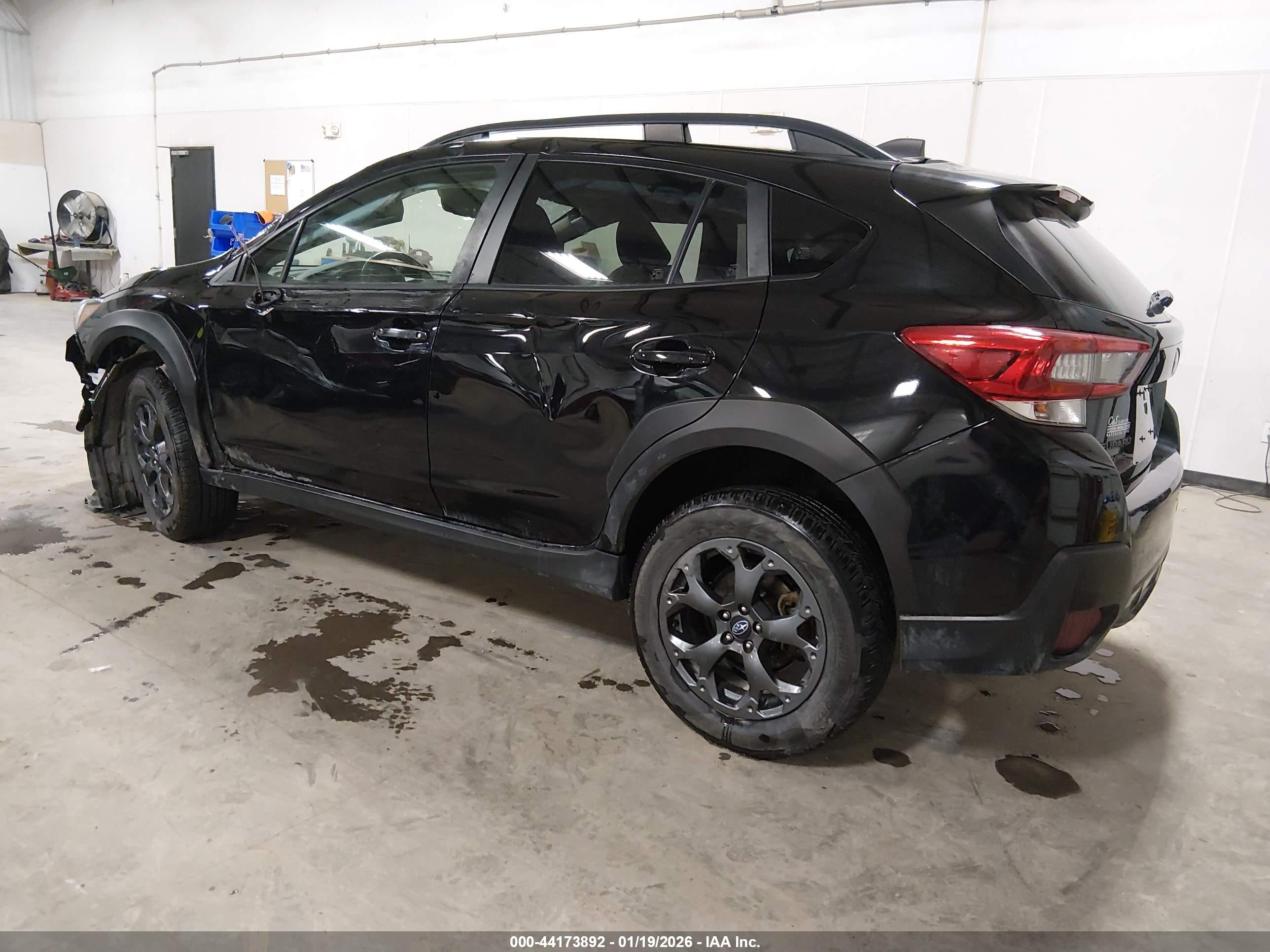 SUBARU CROSSTREK image 3