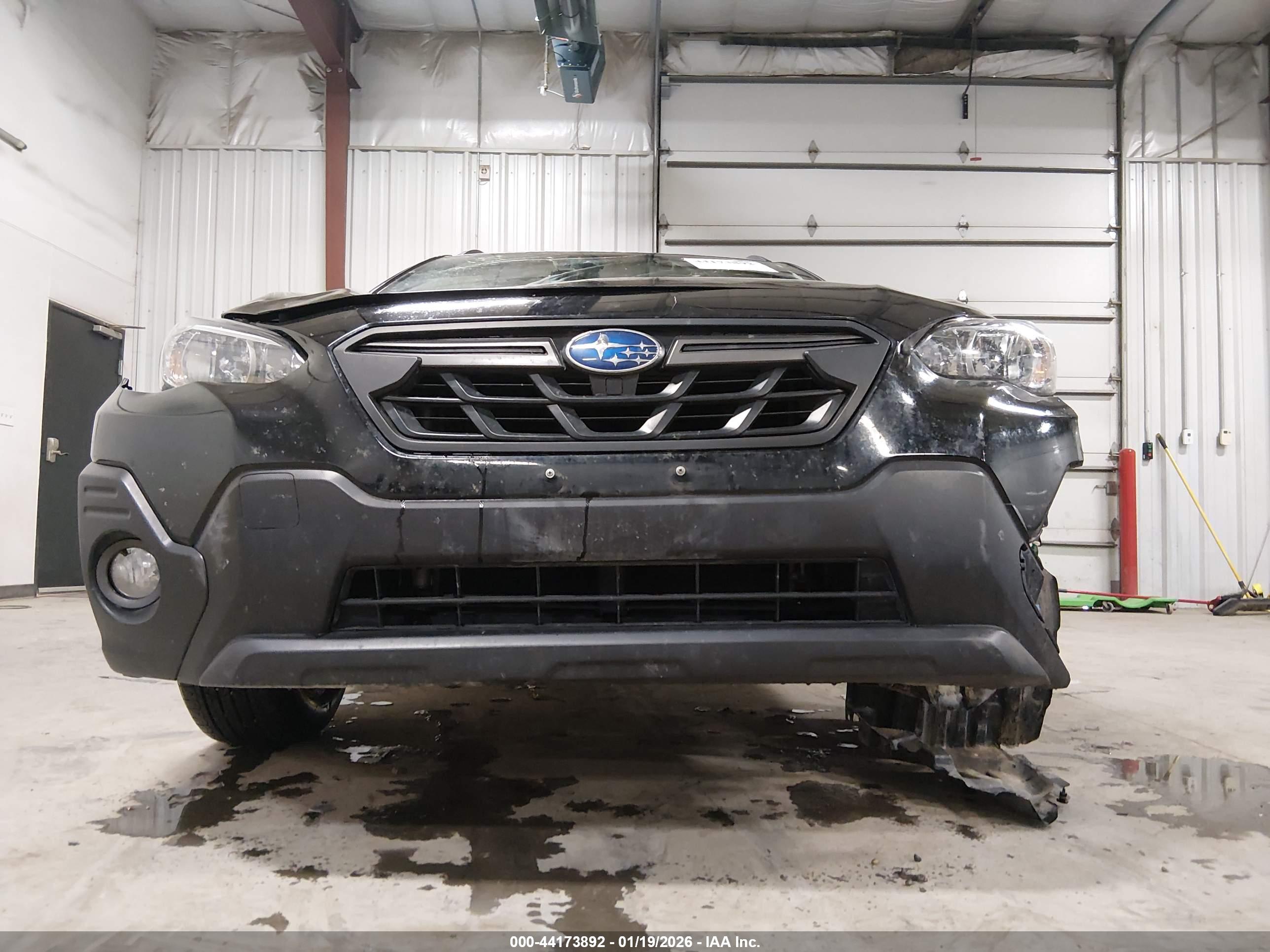 SUBARU CROSSTREK image 6