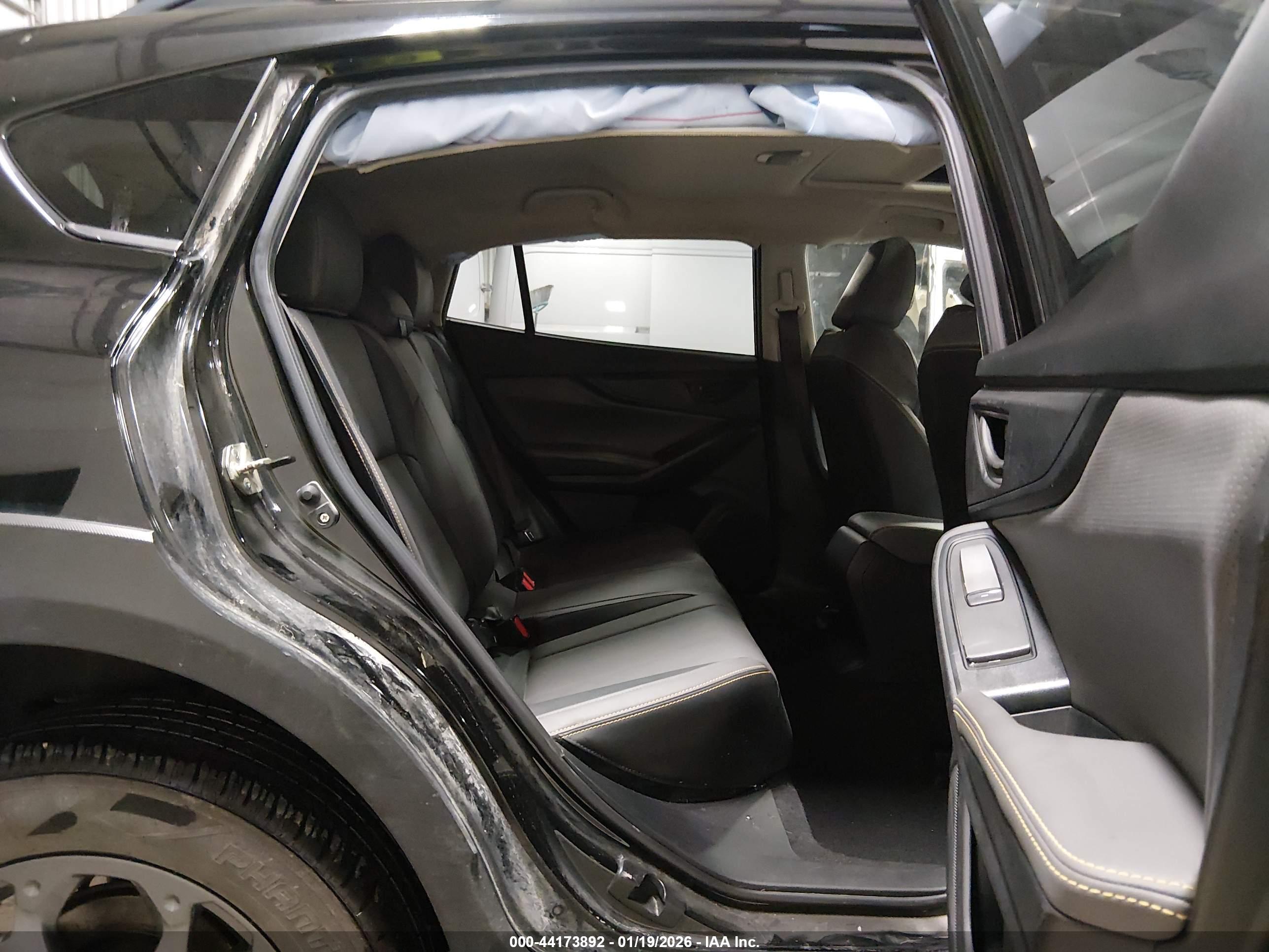 SUBARU CROSSTREK image 8
