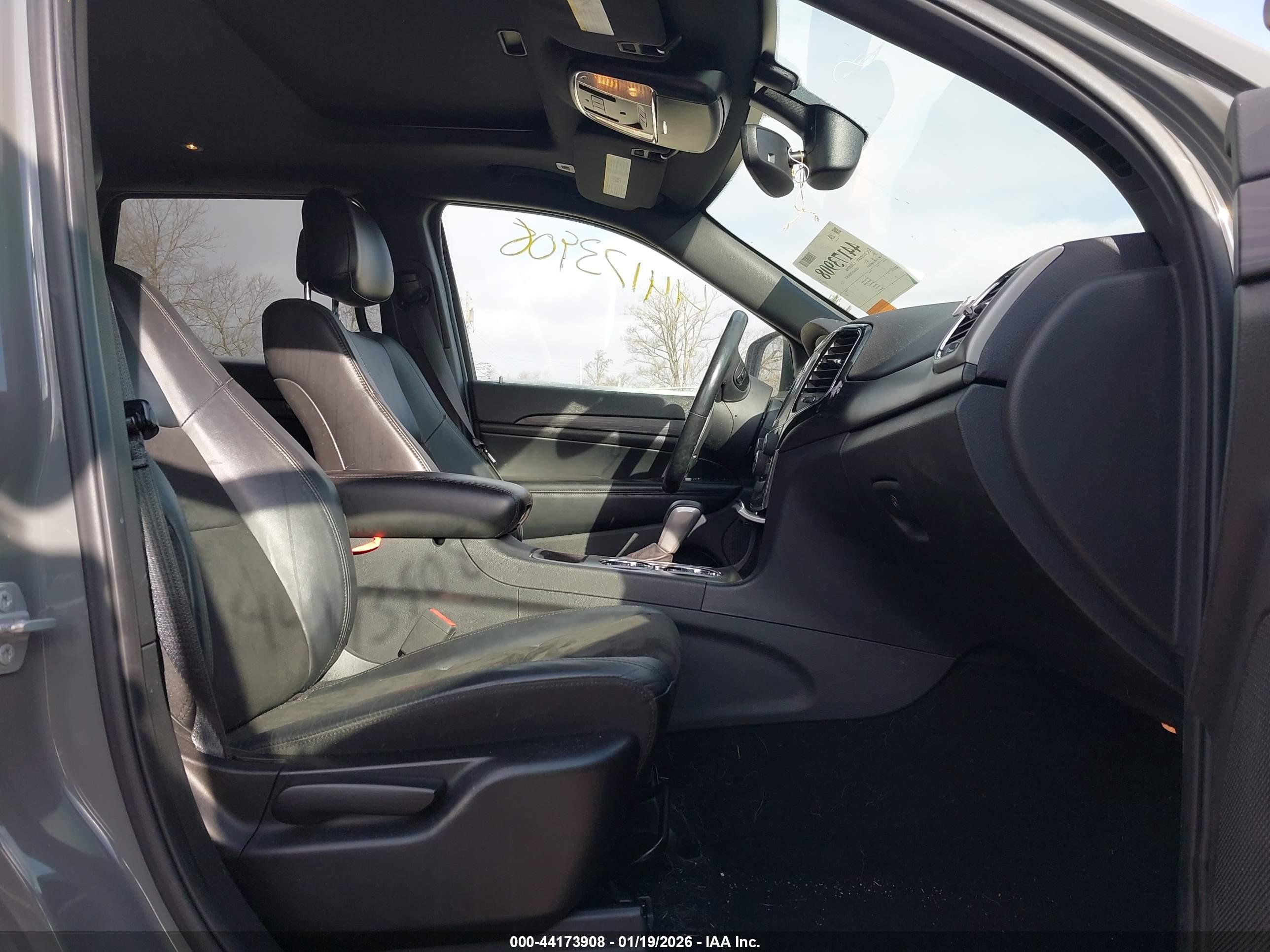 JEEP GRAND image 5