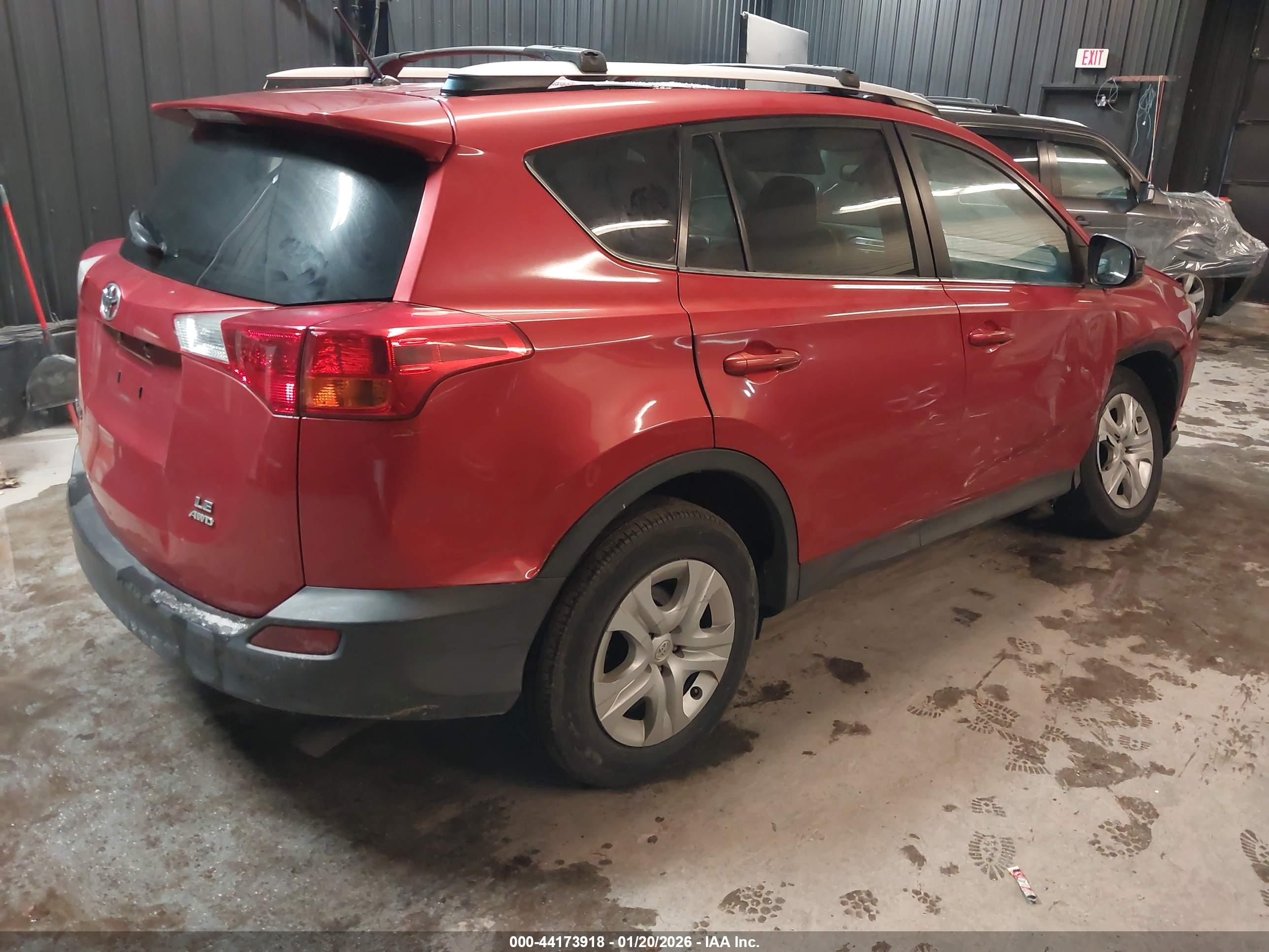 TOYOTA RAV4 image 4