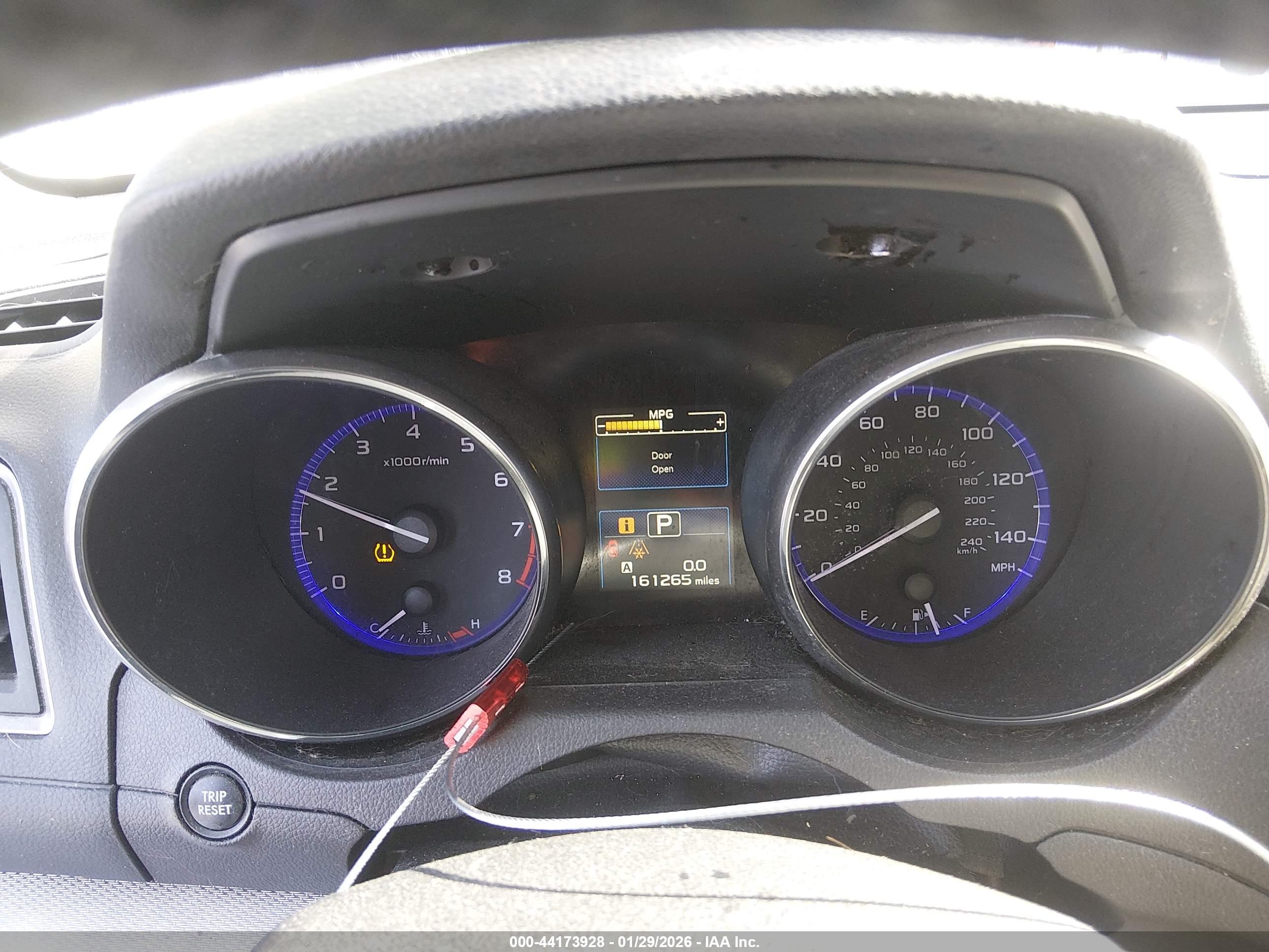 SUBARU OUTBACK image 7