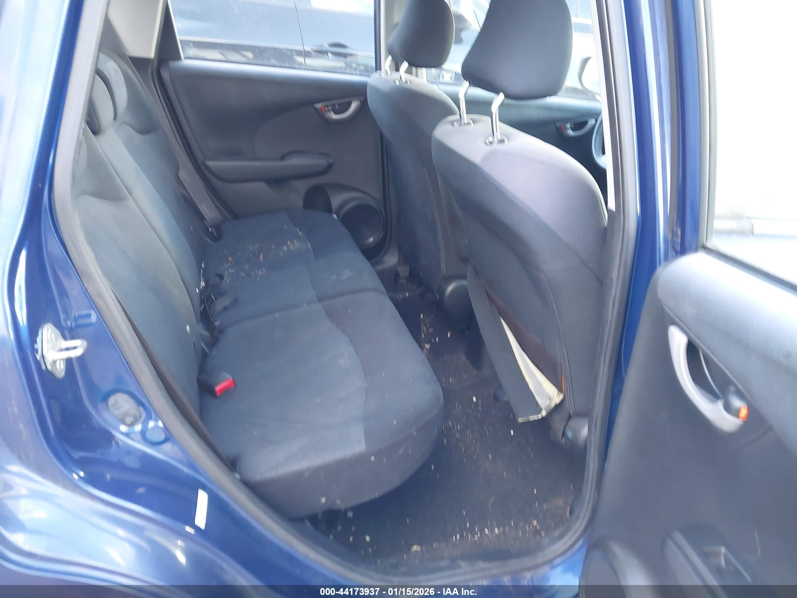 HONDA FIT image 8