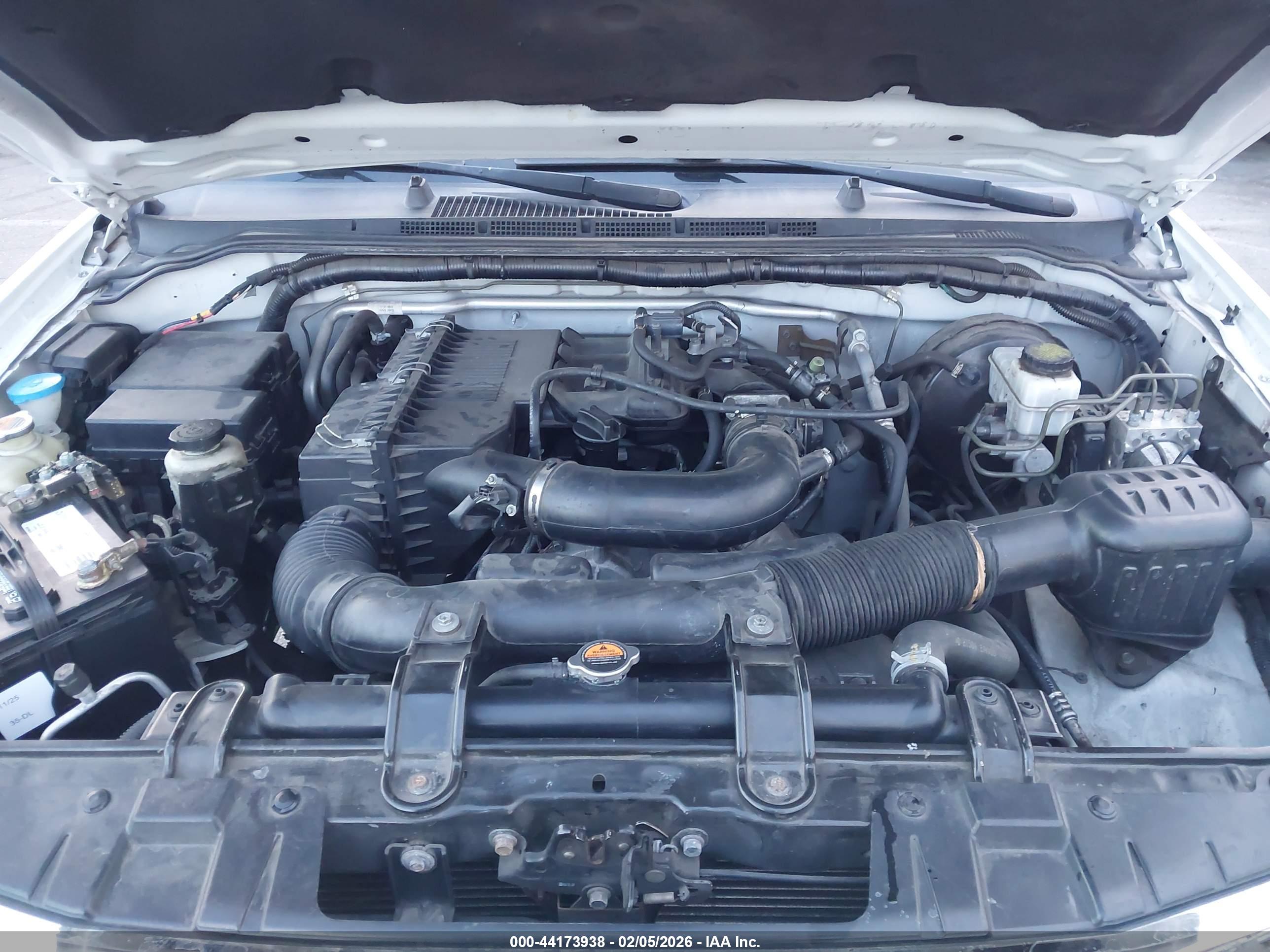 NISSAN FRONTIER image 10