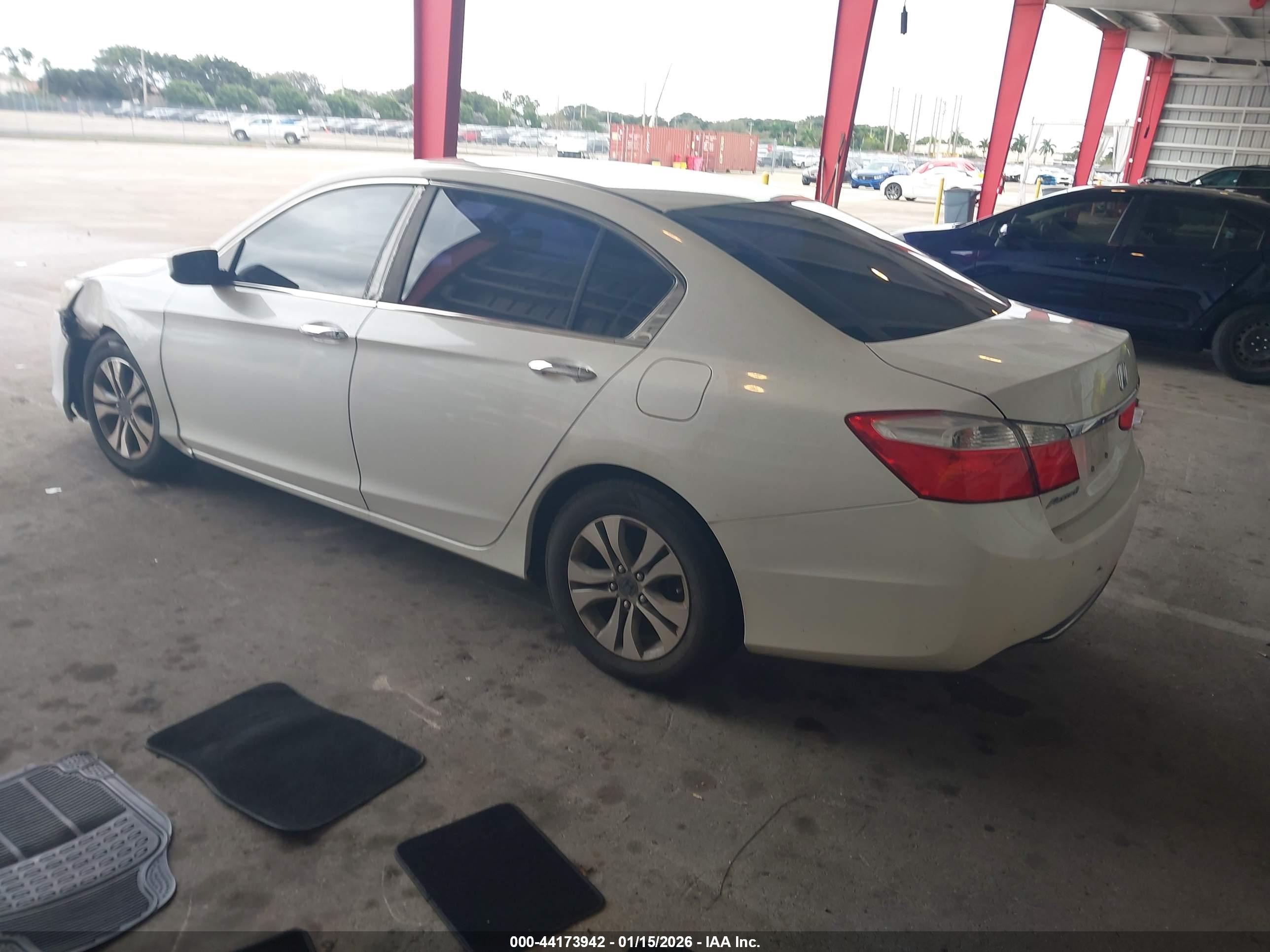 HONDA ACCORD image 3