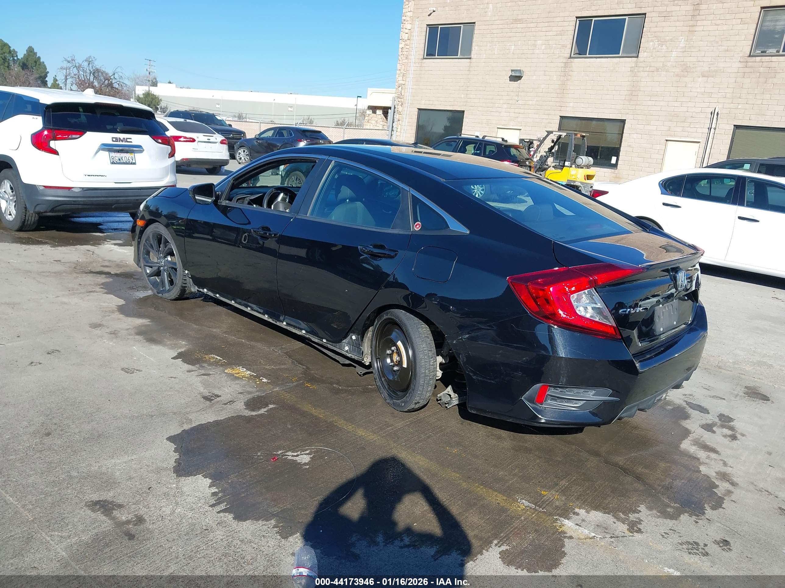 HONDA CIVIC image 3