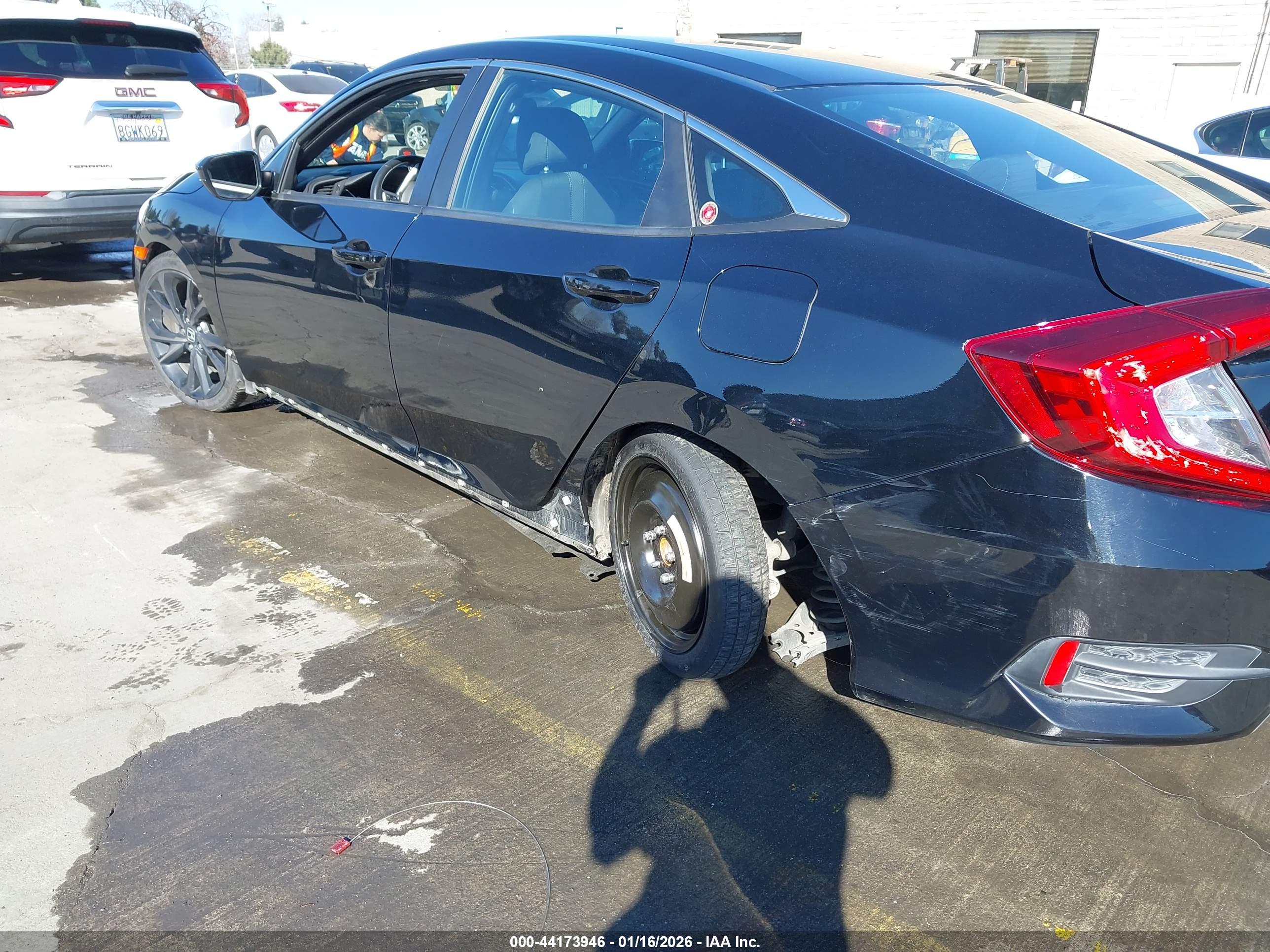 HONDA CIVIC image 6