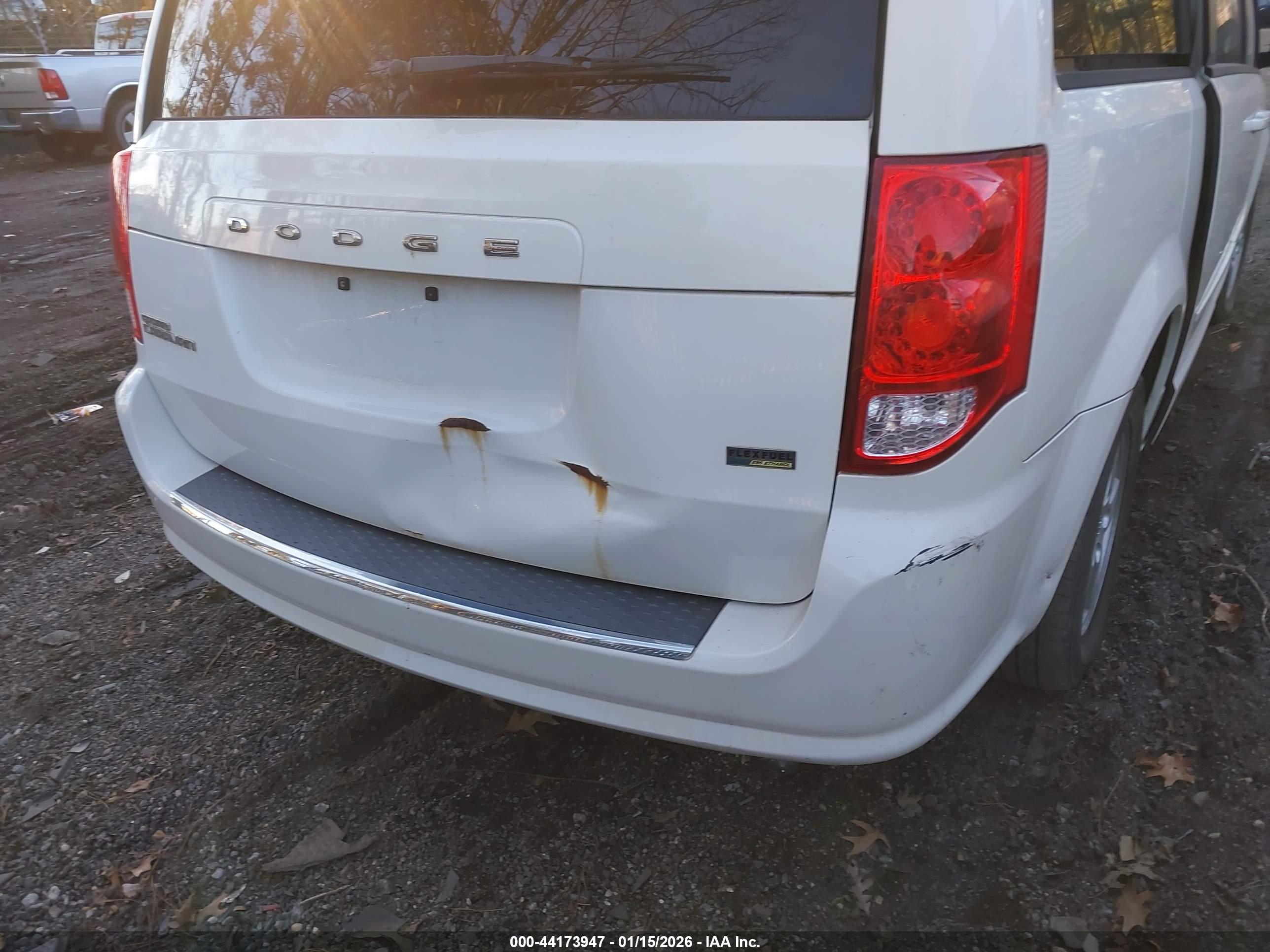 DODGE GRAND image 6