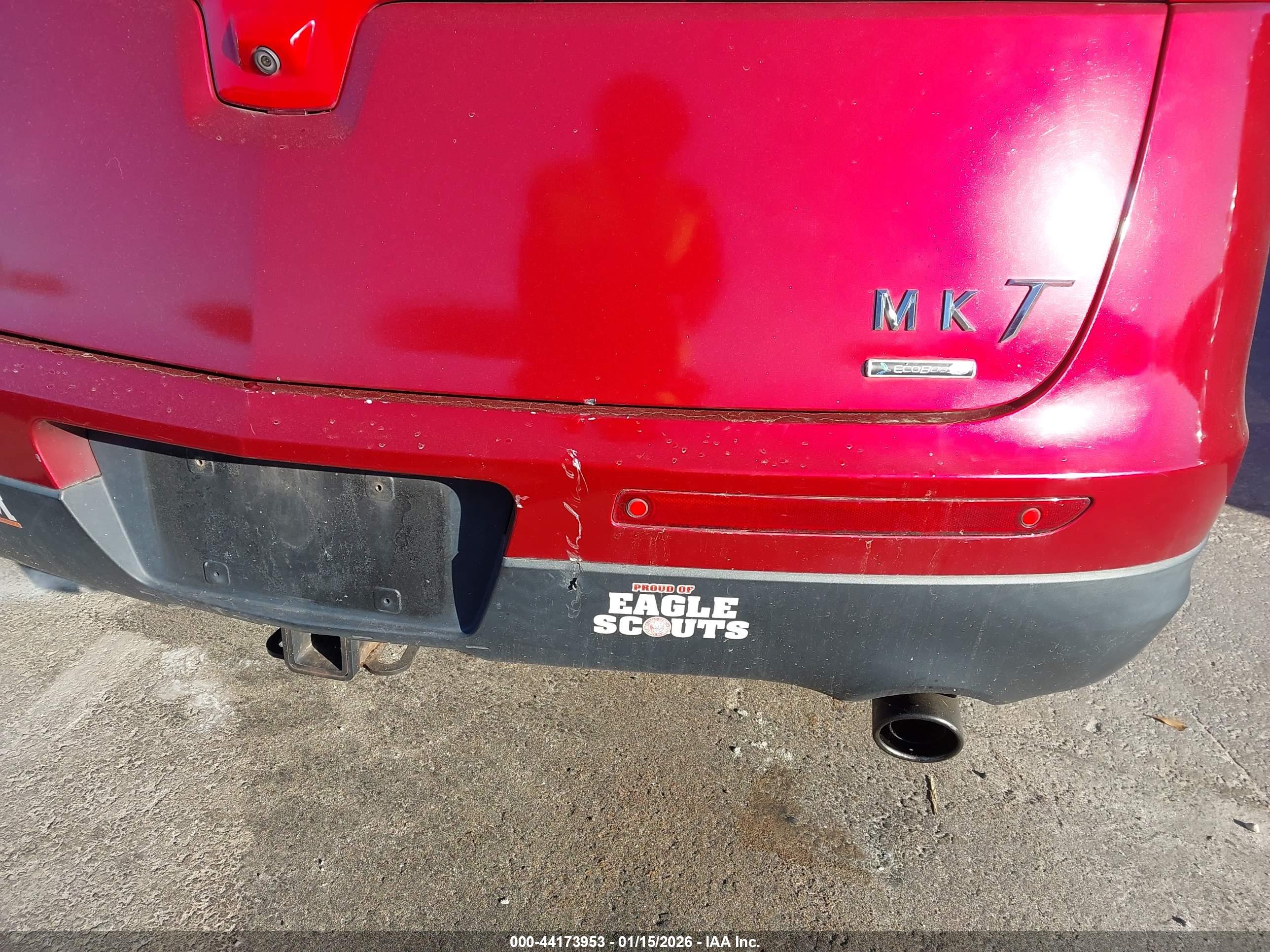 LINCOLN MKT image 6