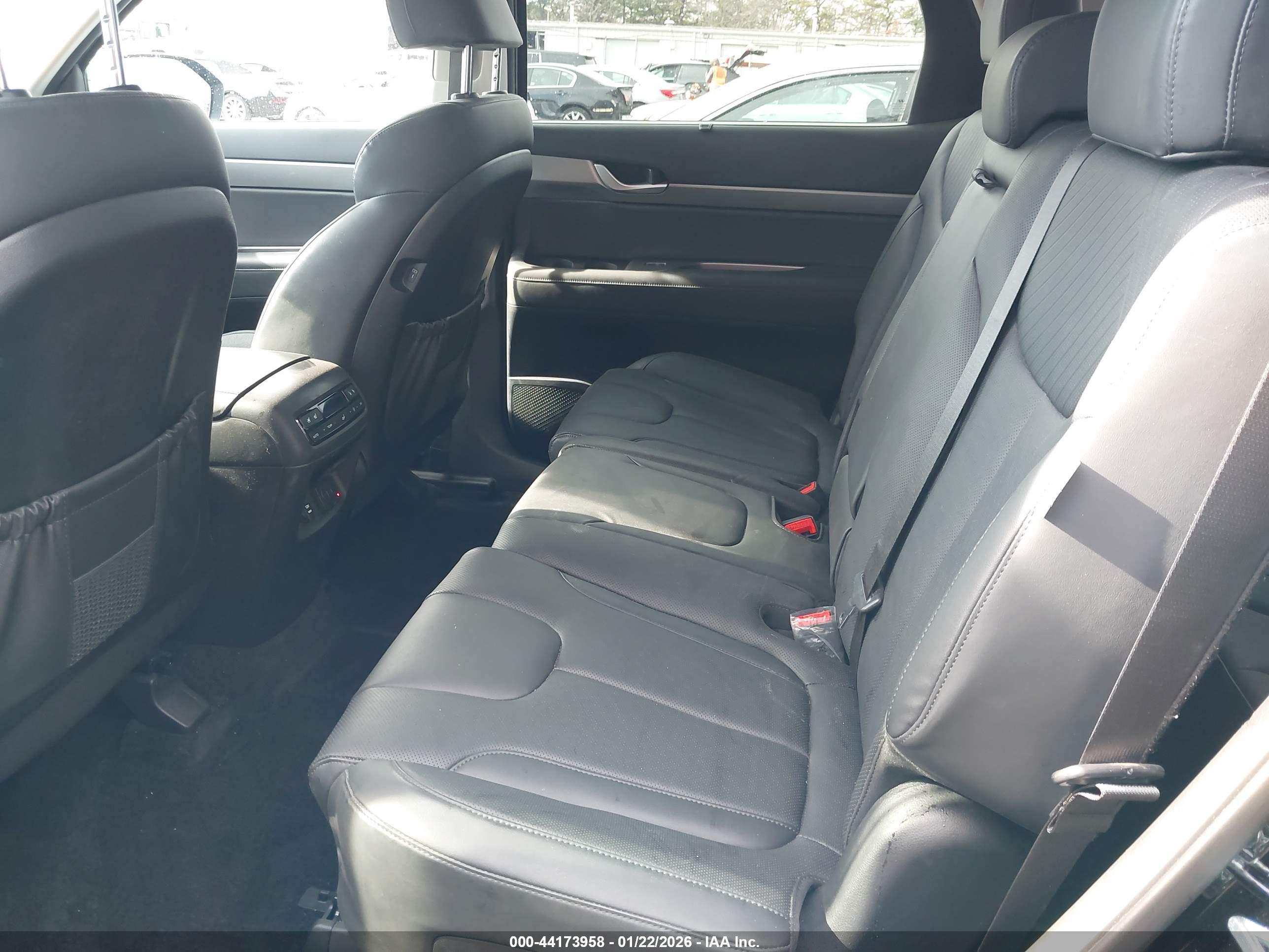 HYUNDAI PALISADE image 8