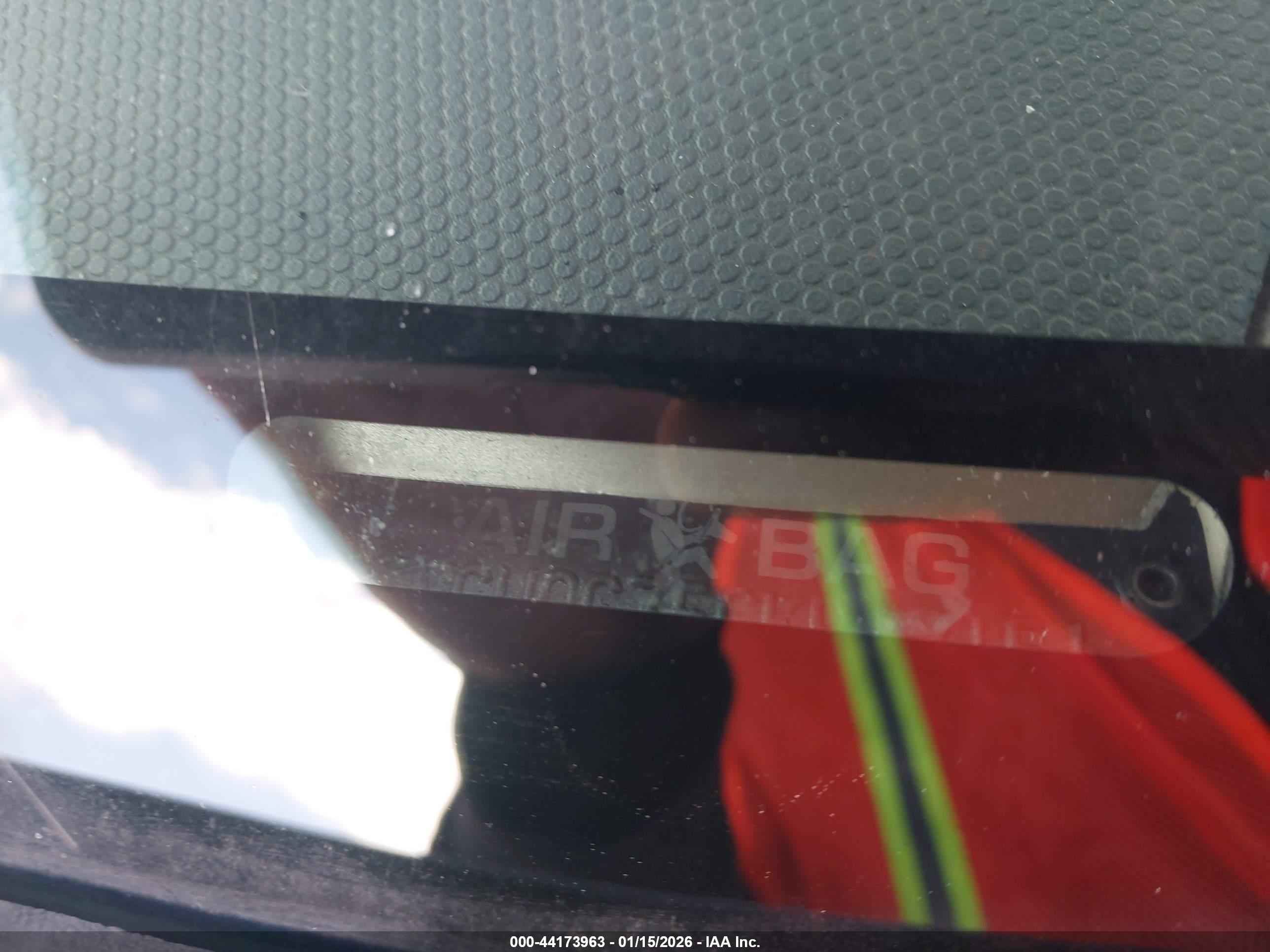 FORD ESCAPE image 9