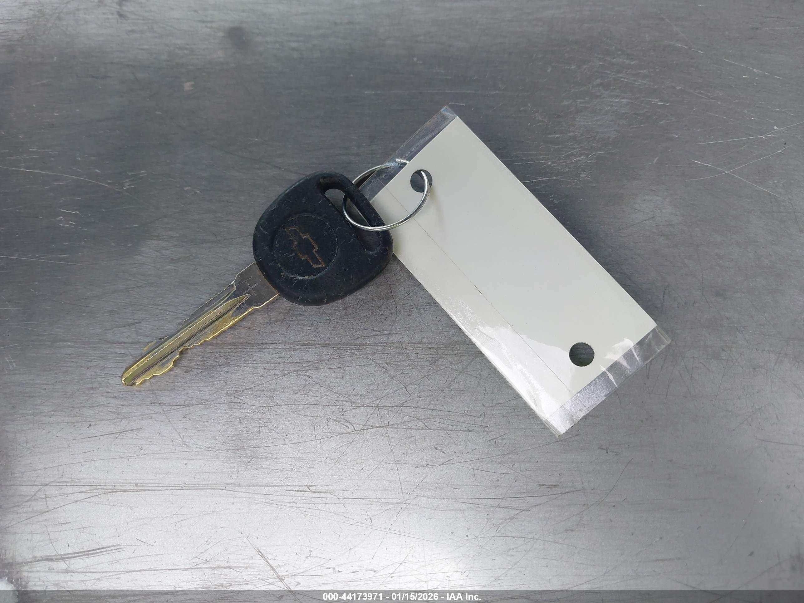 CHEVROLET SUBURBAN image 11