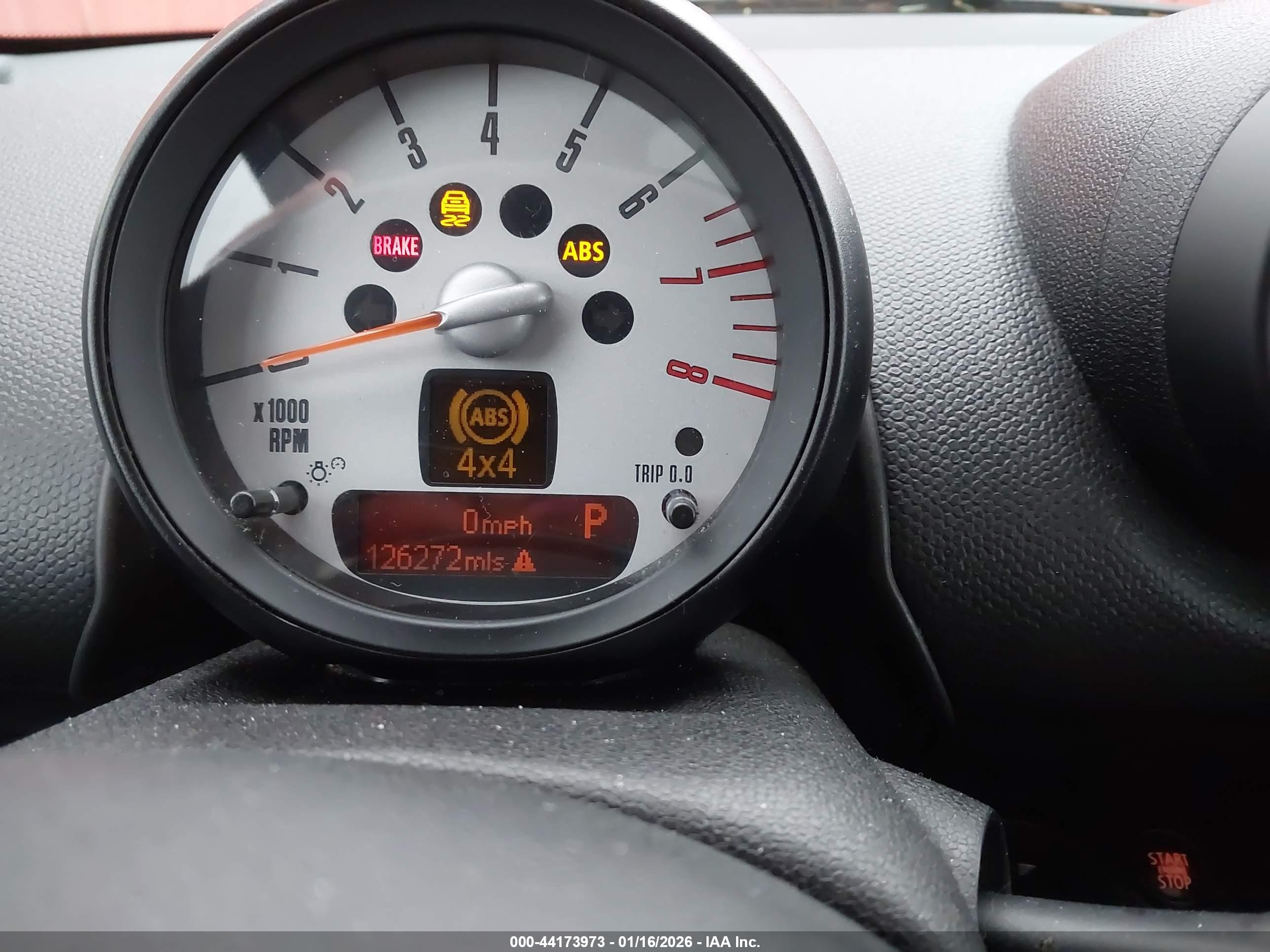 MINI COUNTRYMAN image 7