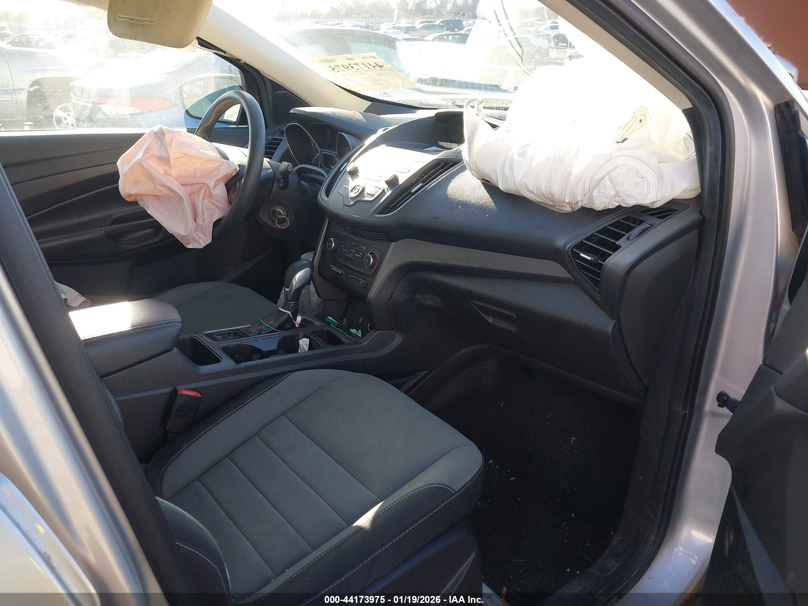 FORD ESCAPE image 5
