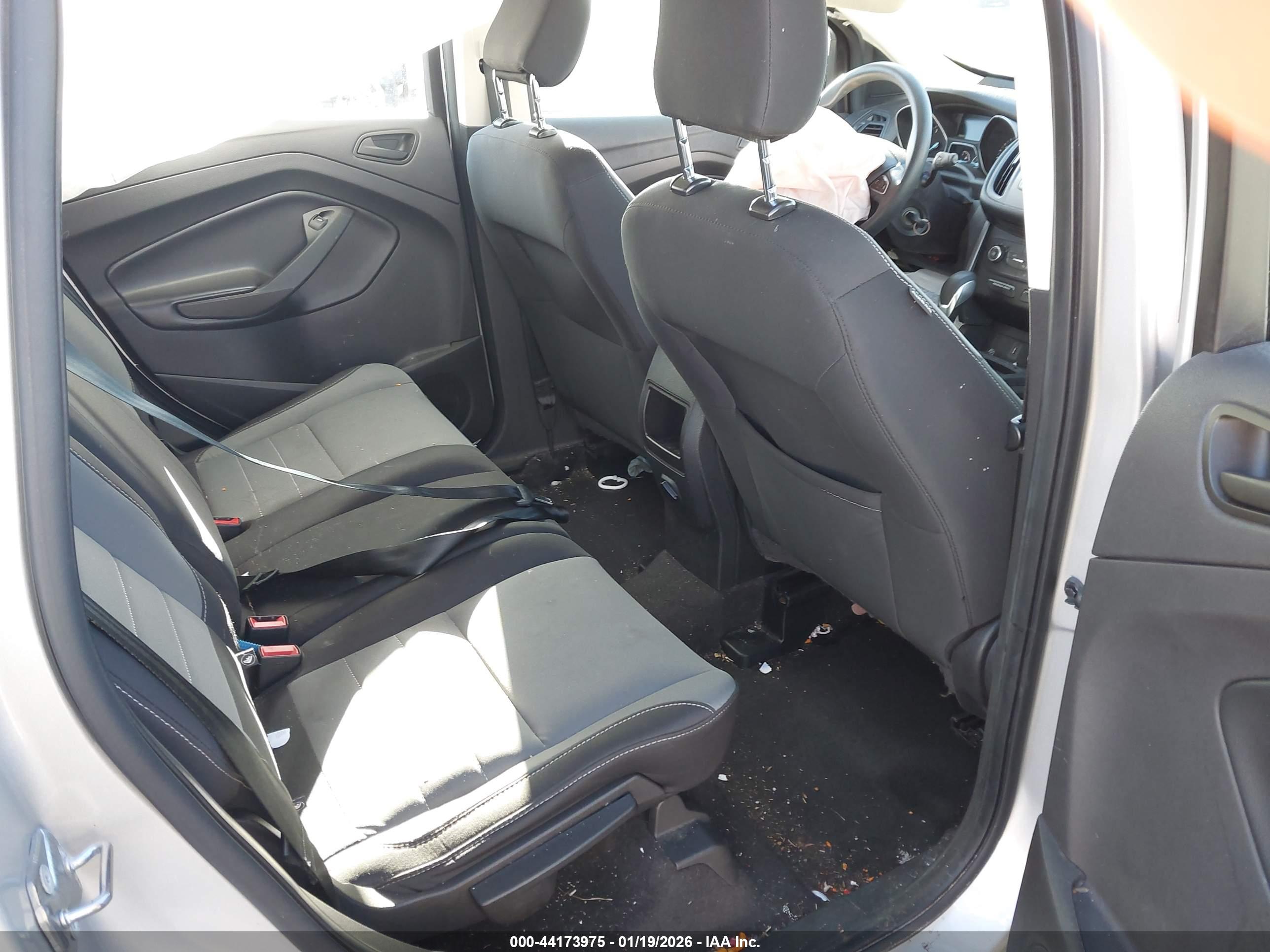 FORD ESCAPE image 8