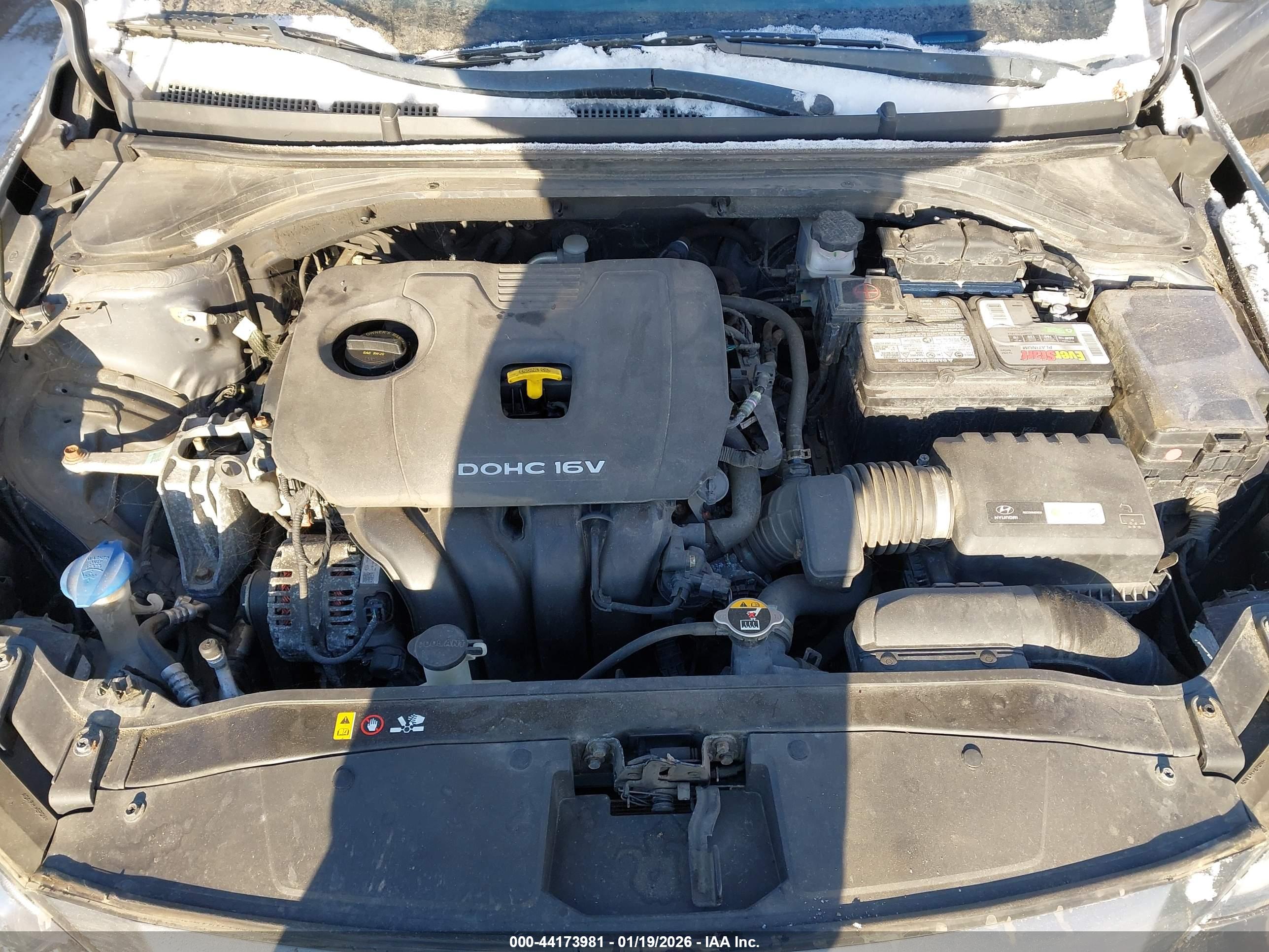 HYUNDAI ELANTRA image 10