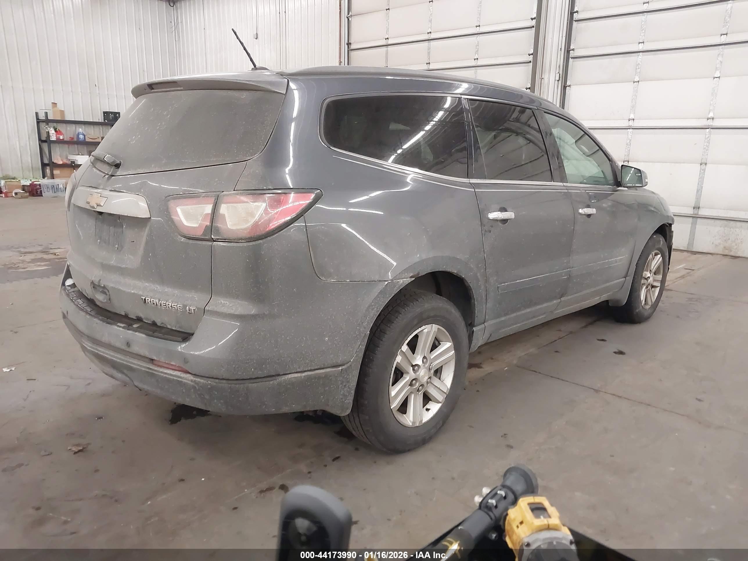 CHEVROLET TRAVERSE image 4