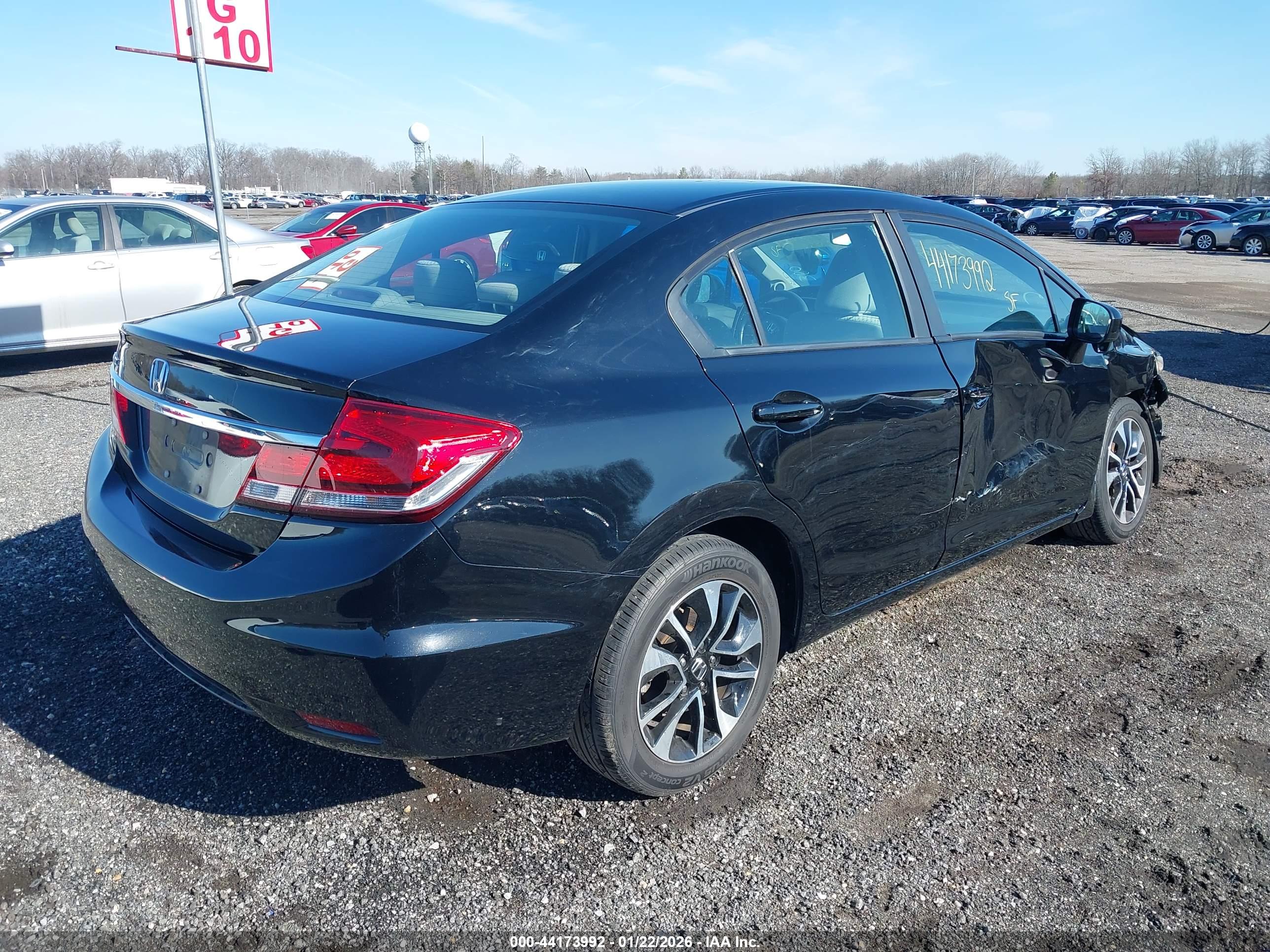 HONDA CIVIC image 4