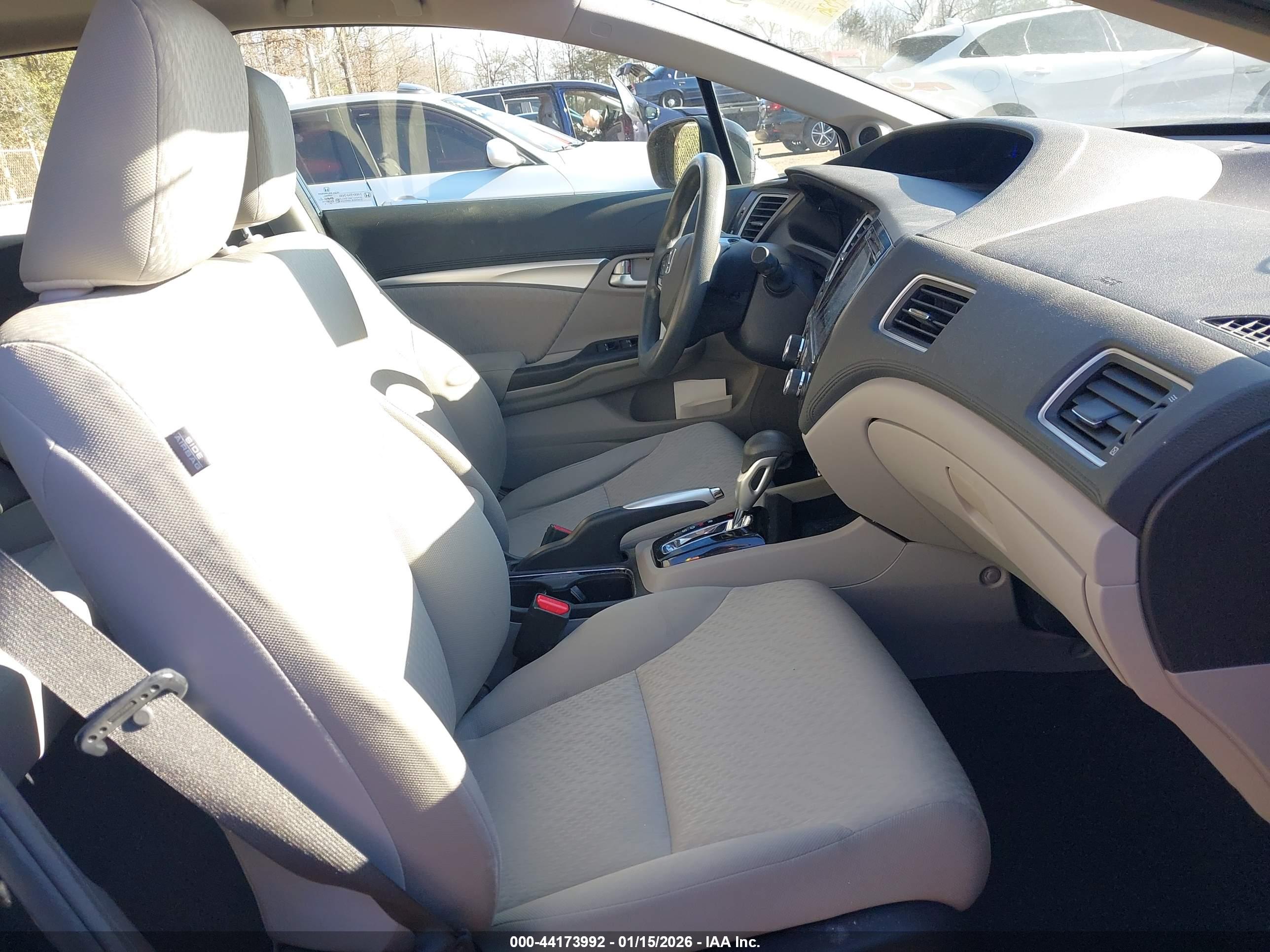 HONDA CIVIC image 5