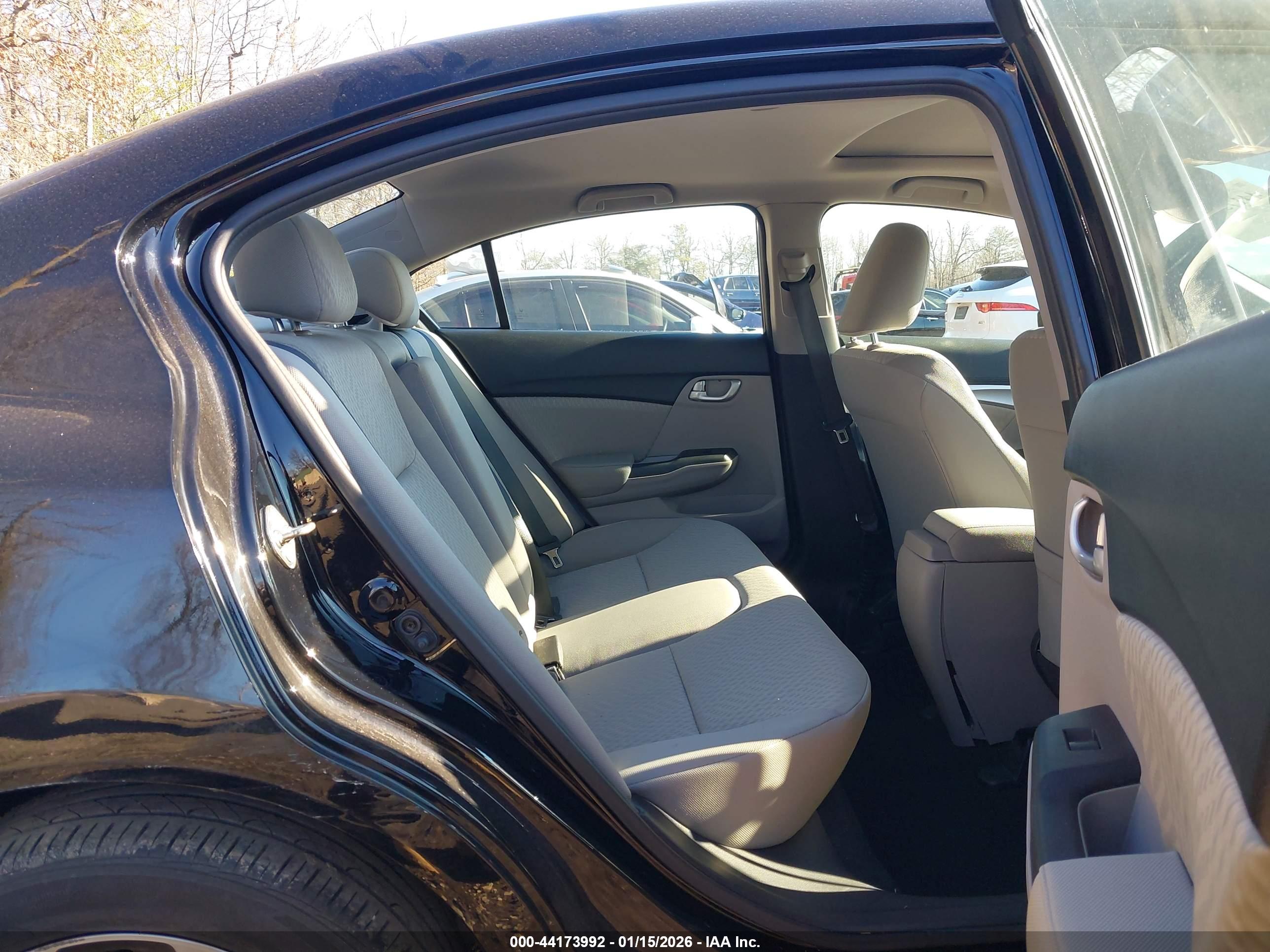 HONDA CIVIC image 8