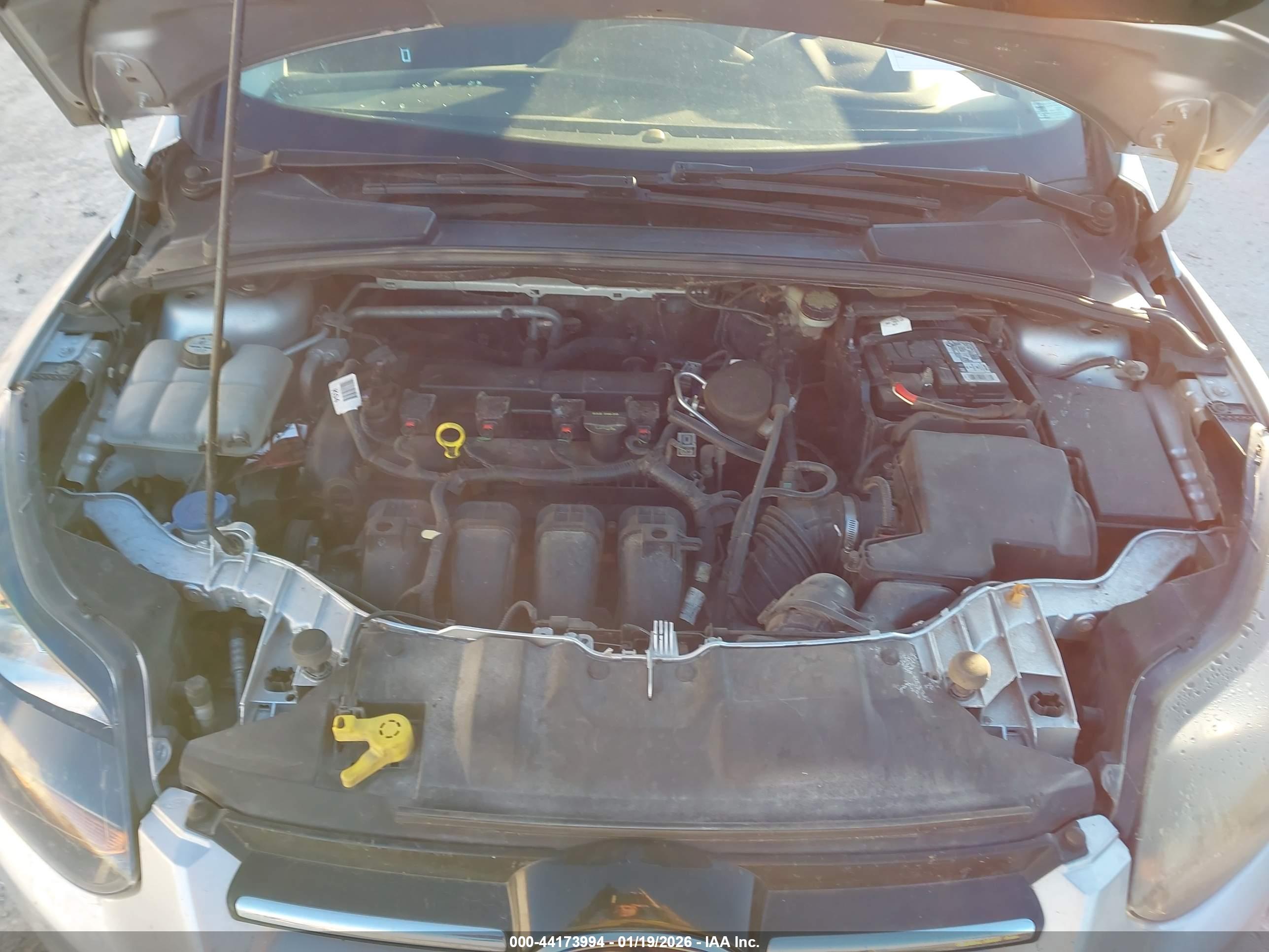 FORD FOCUS image 10