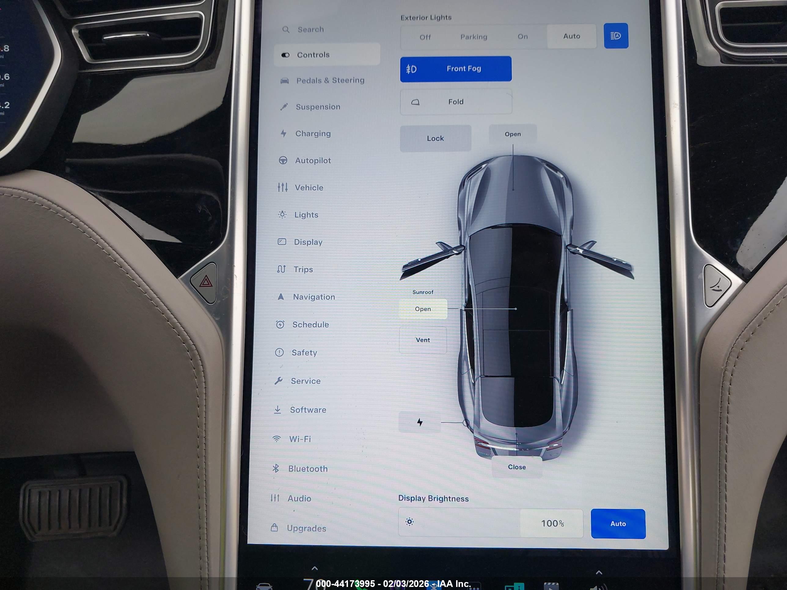 TESLA MODEL image 7