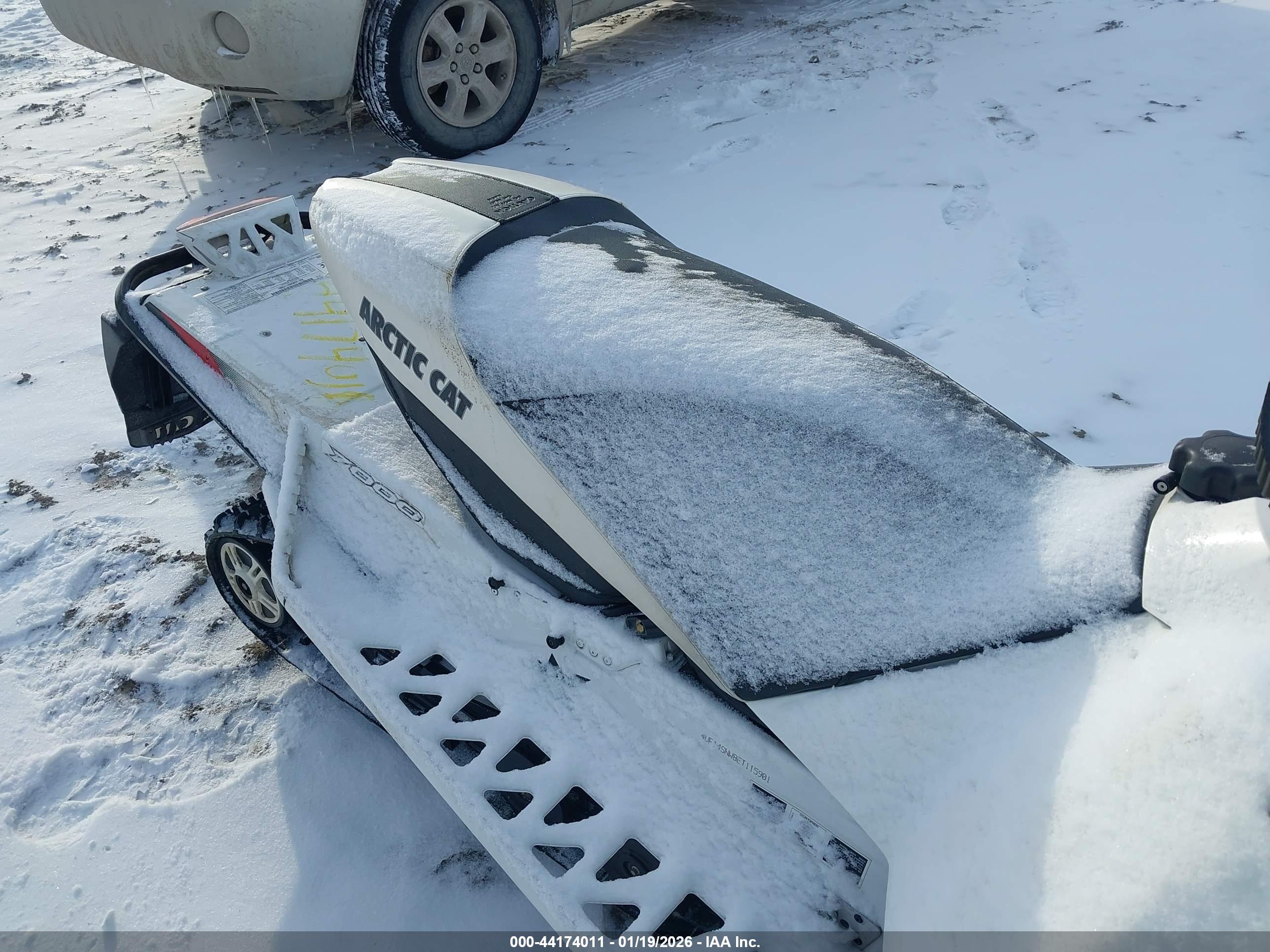 ARCTIC CAT image 5