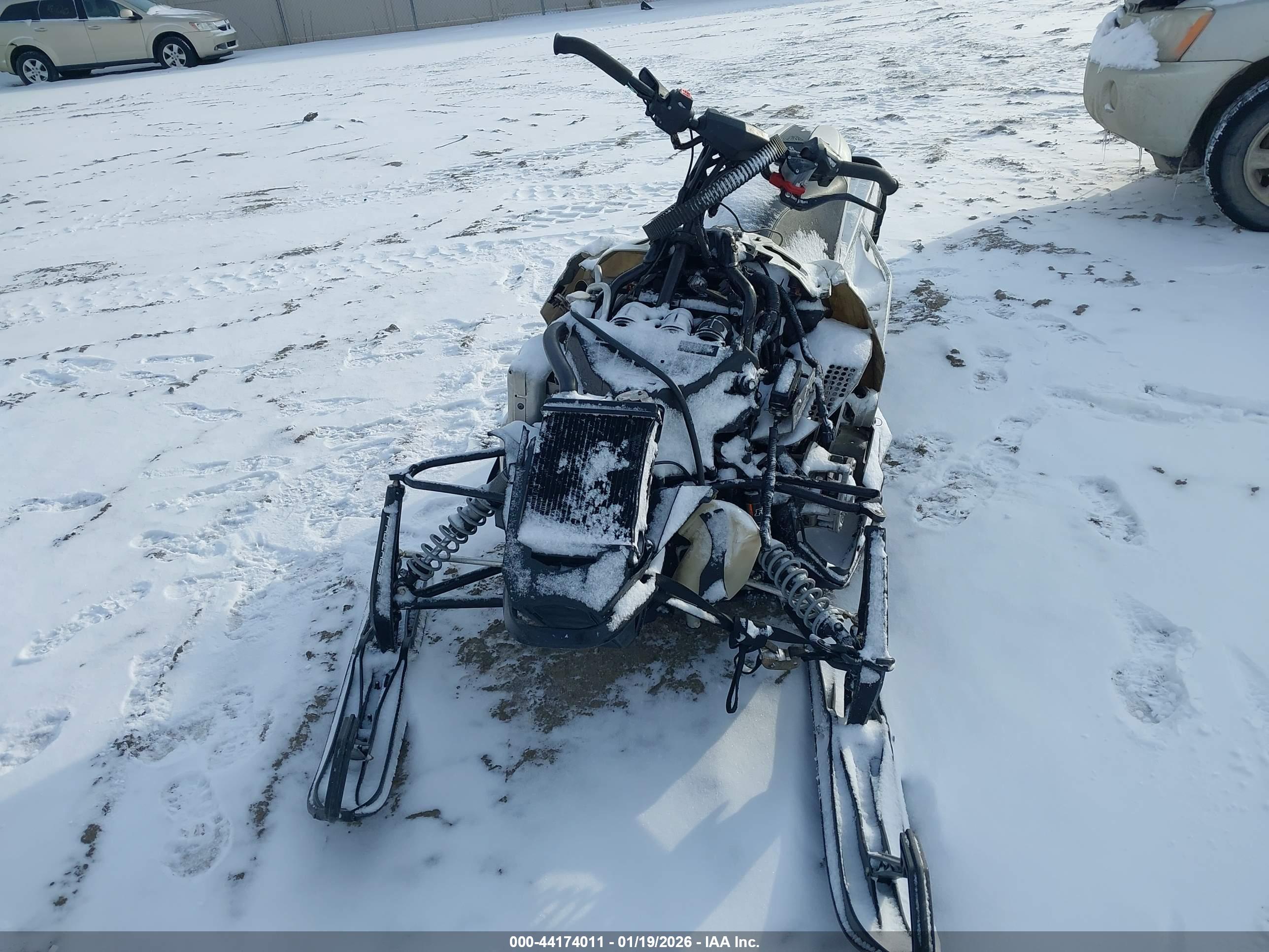 ARCTIC CAT image 6