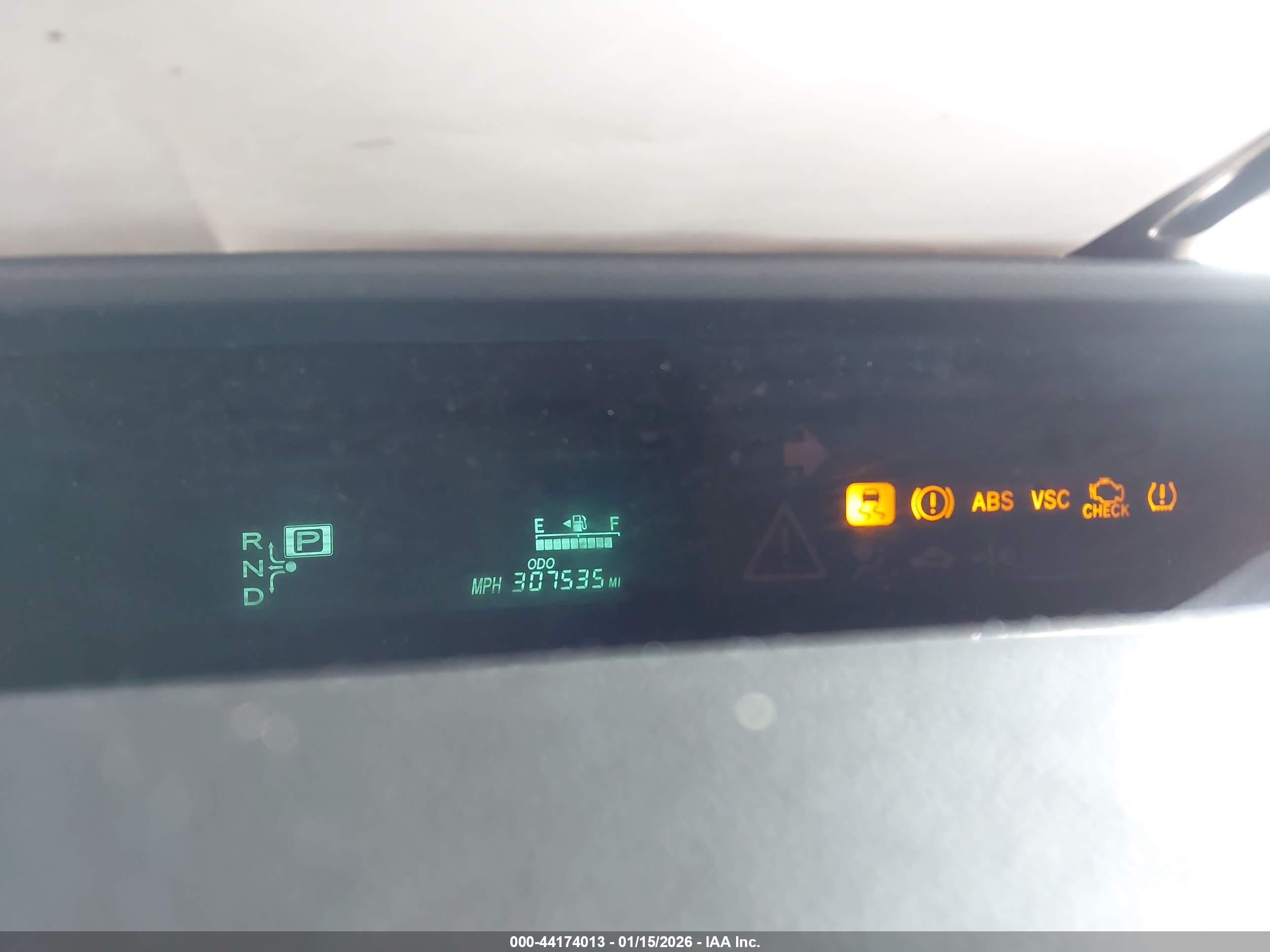 TOYOTA PRIUS image 7