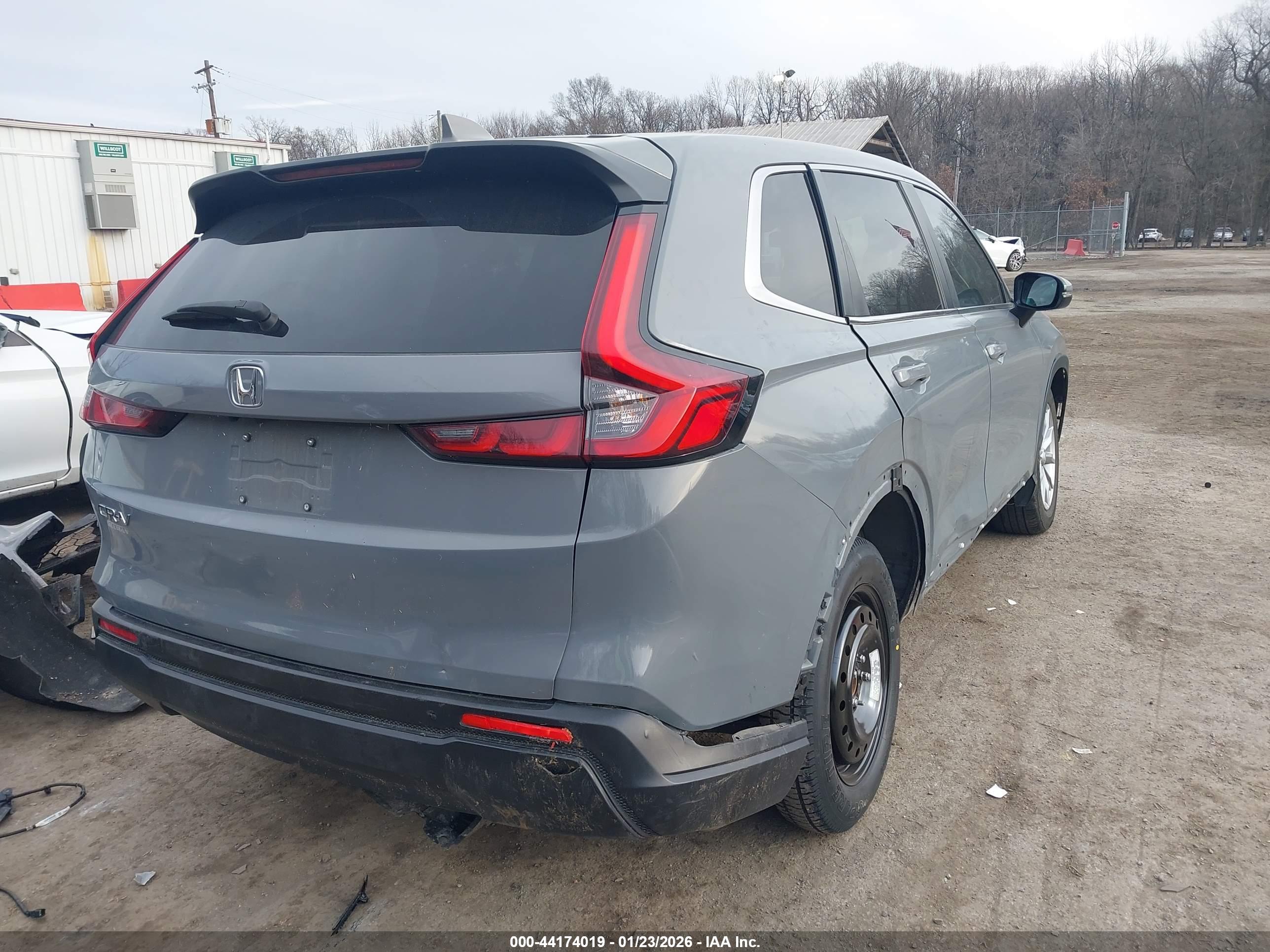 HONDA CR-V image 4