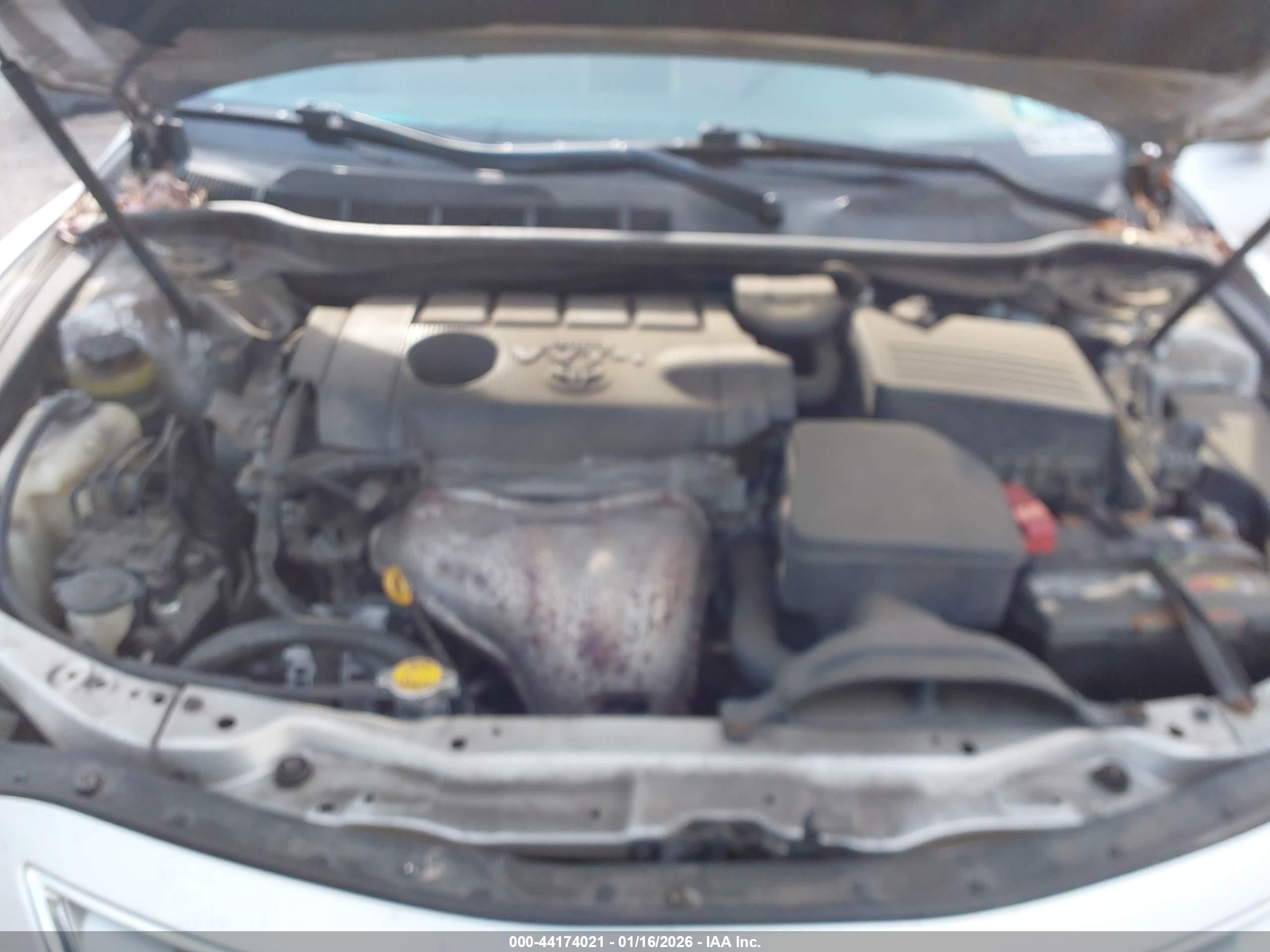 TOYOTA CAMRY image 10