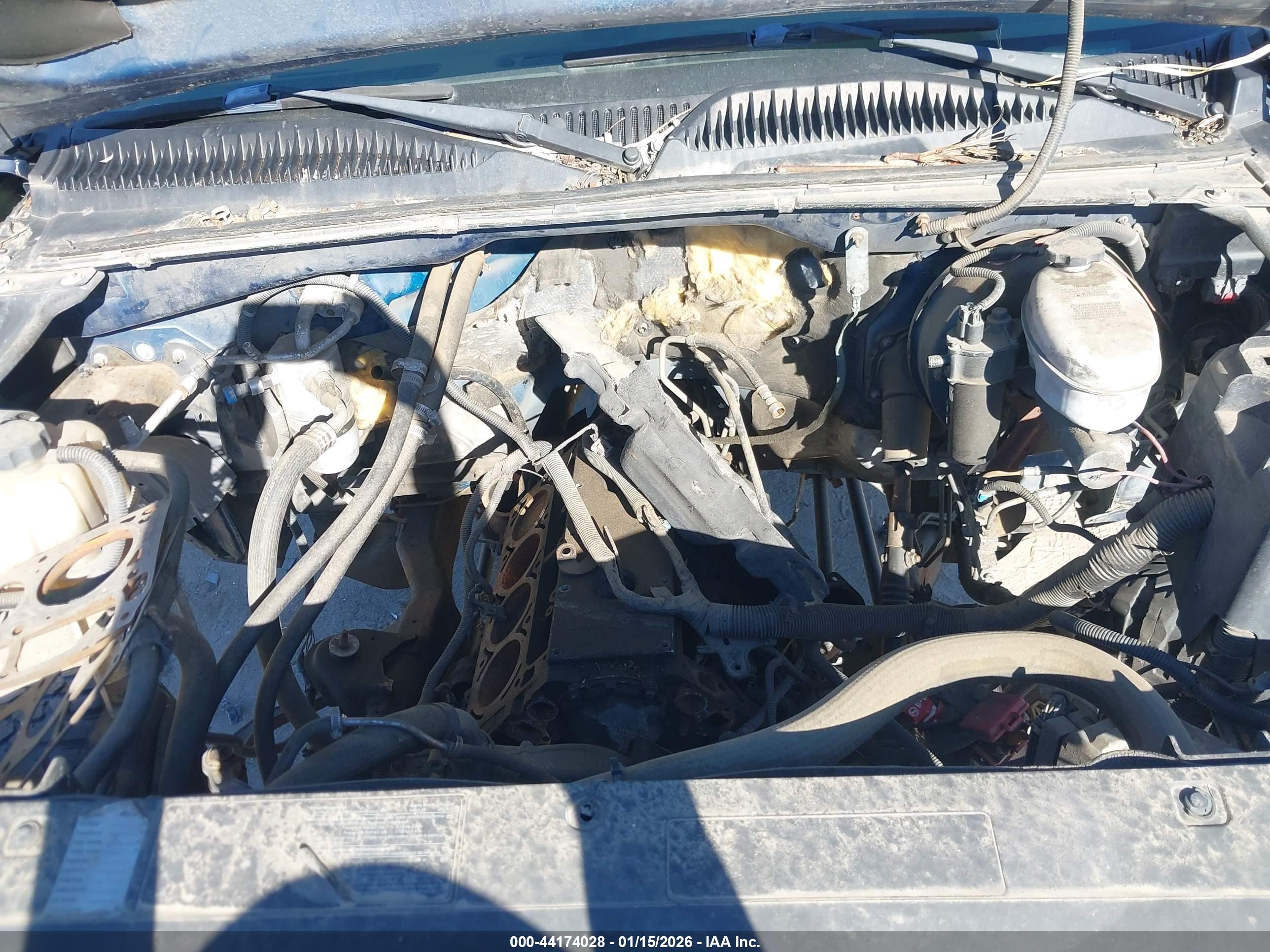 CHEVROLET SILVERADO image 10
