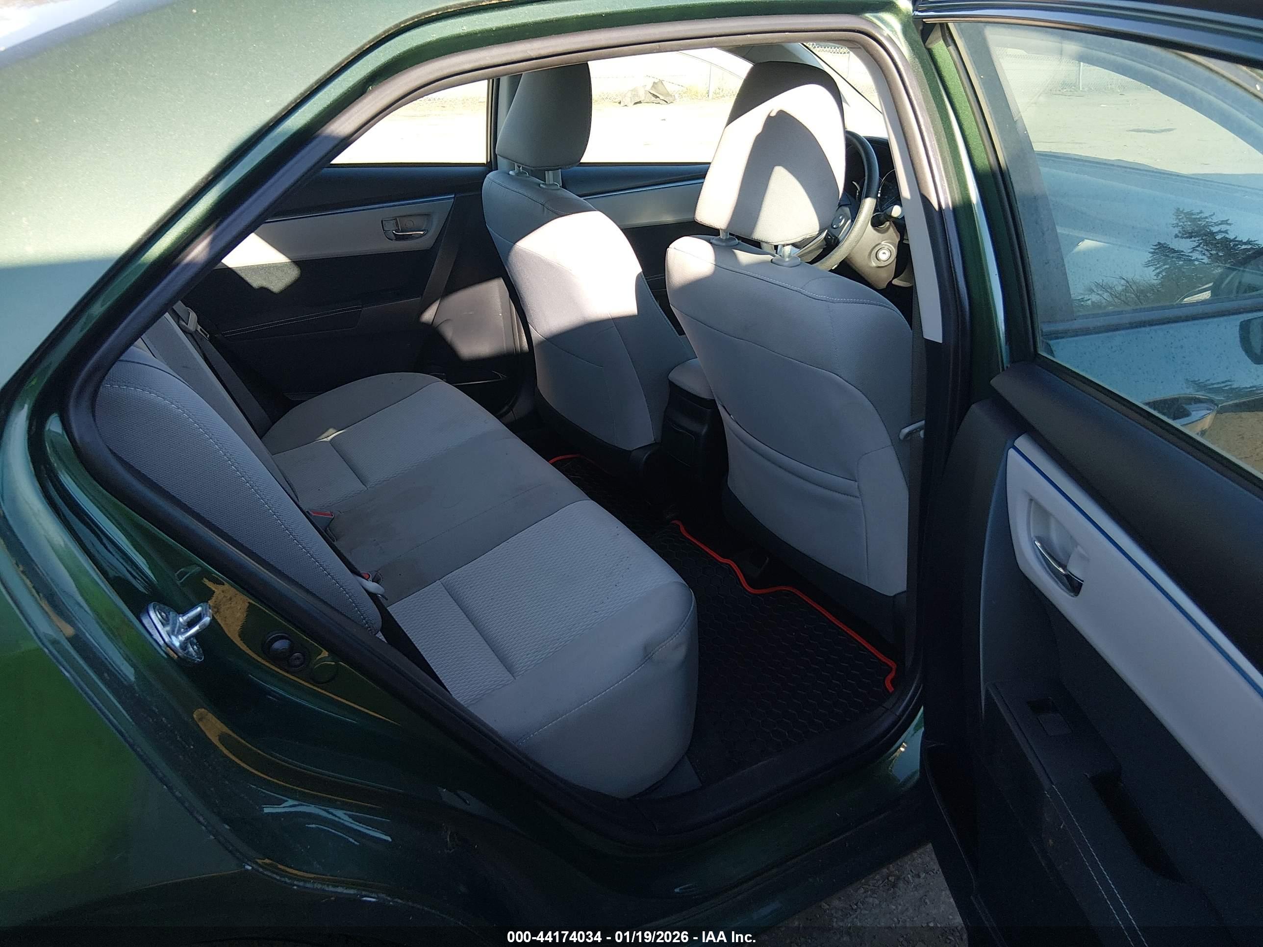 TOYOTA COROLLA image 8