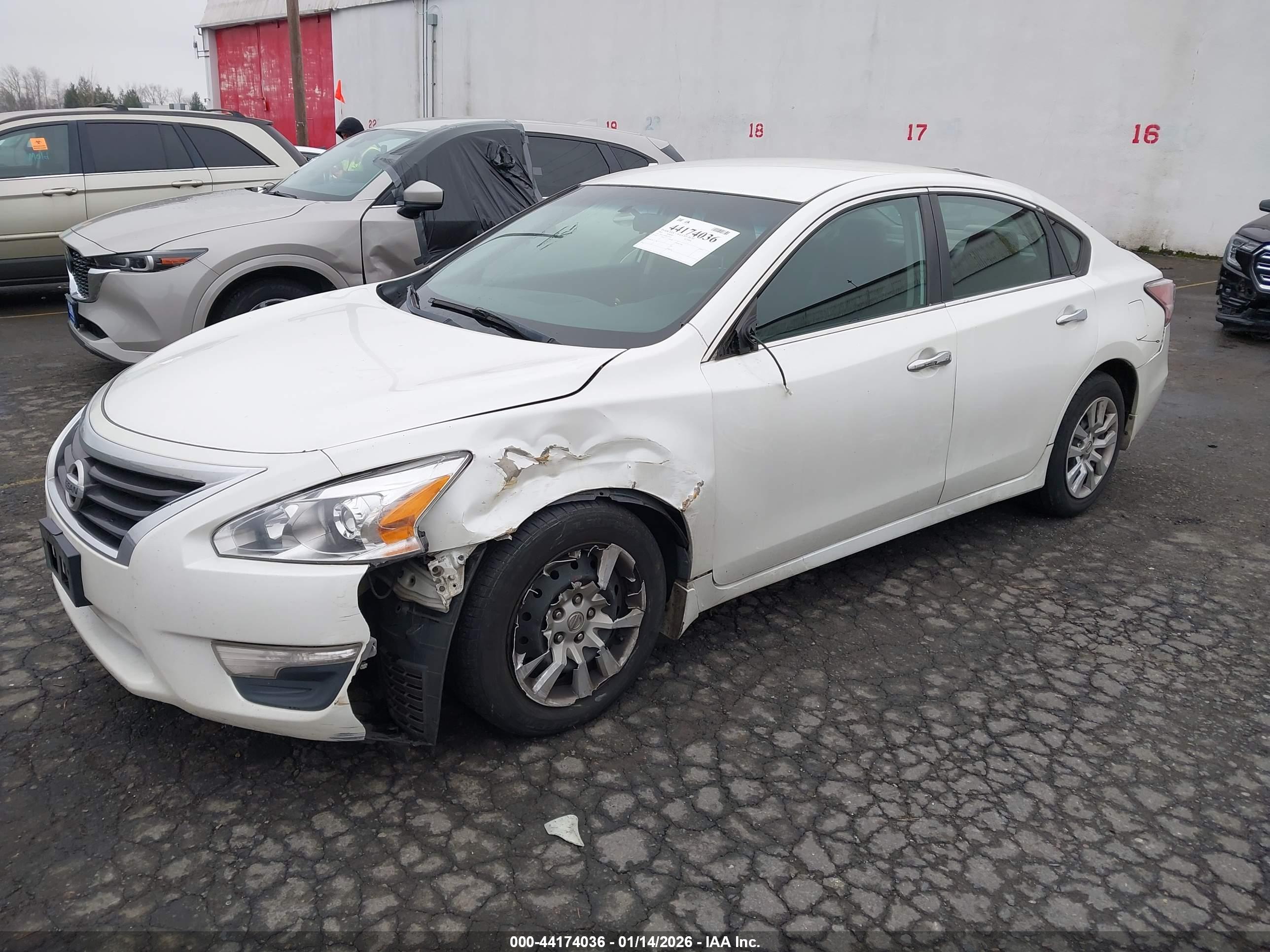 NISSAN ALTIMA image 2