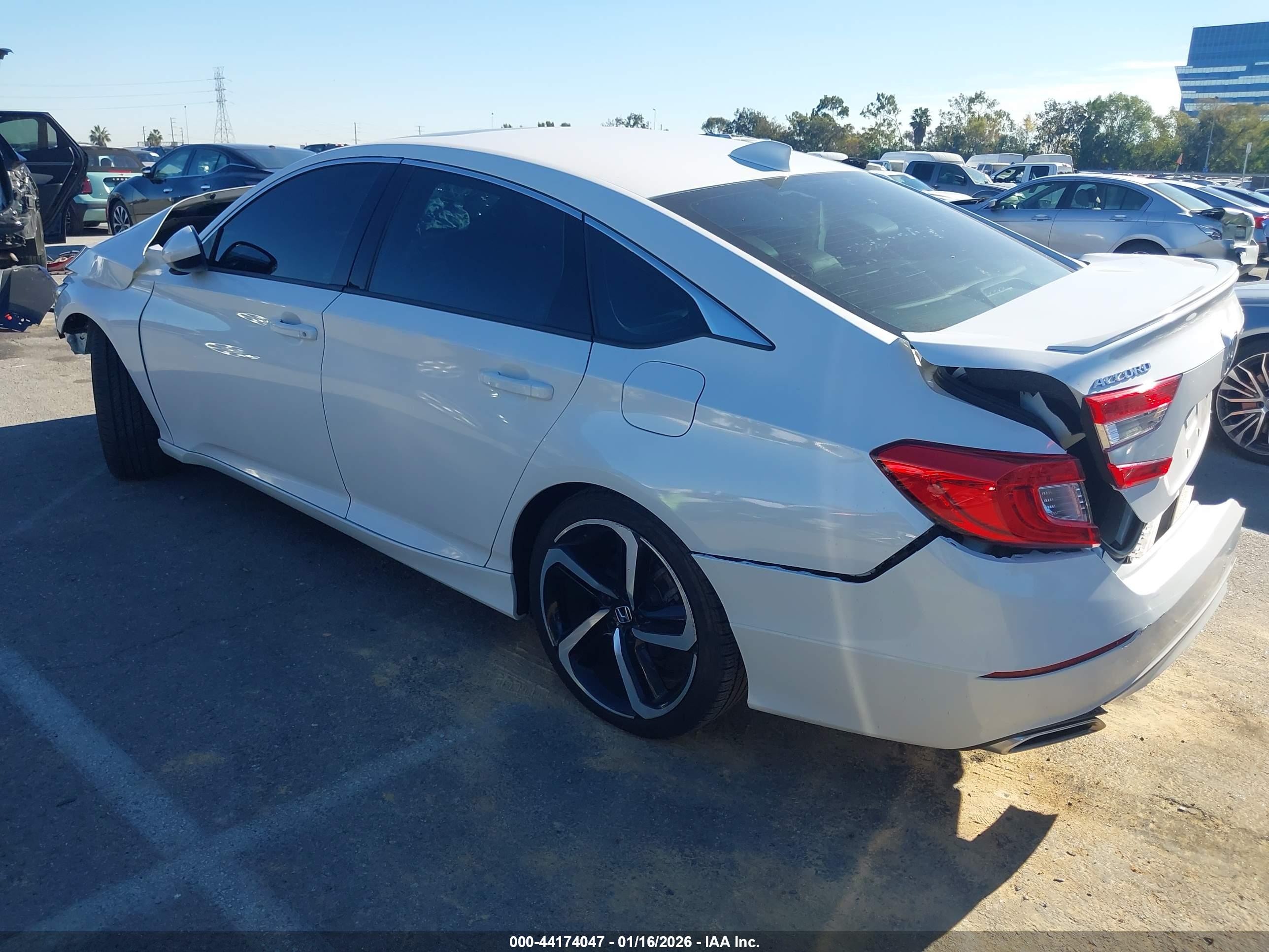 HONDA ACCORD image 3