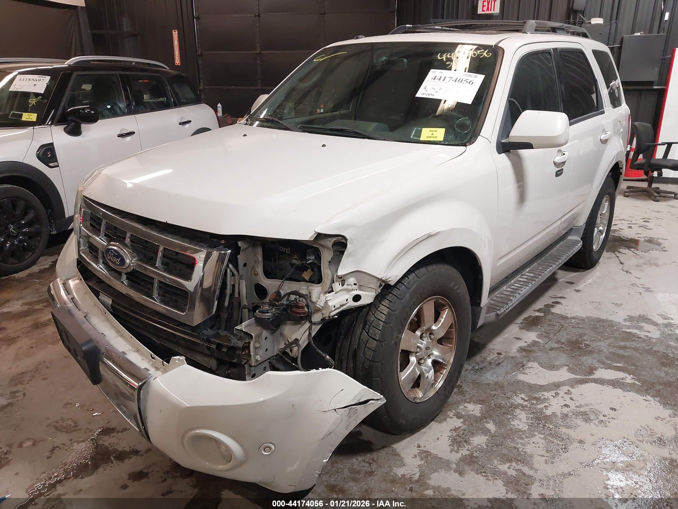 FORD ESCAPE image 6