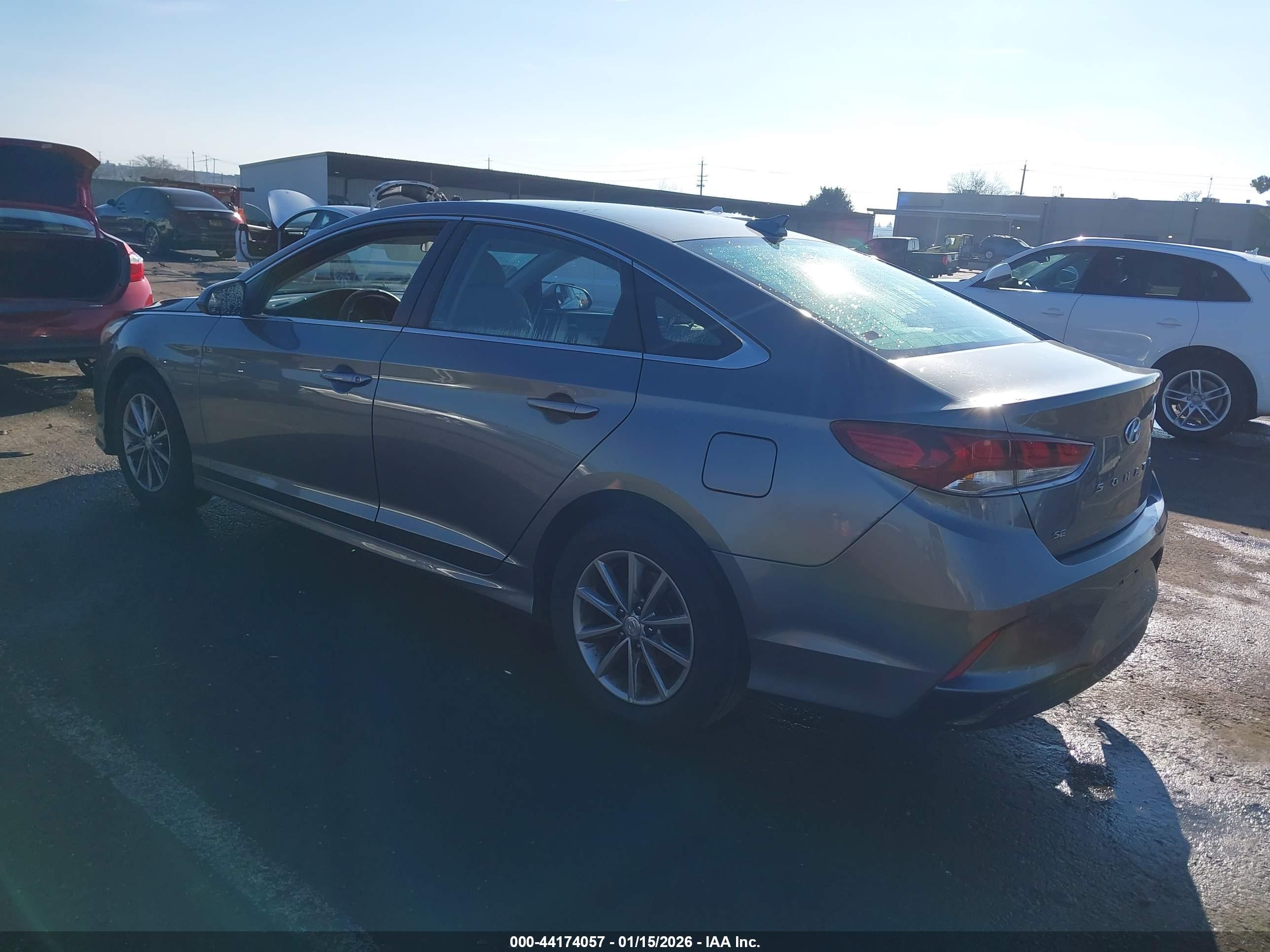 HYUNDAI SONATA image 3