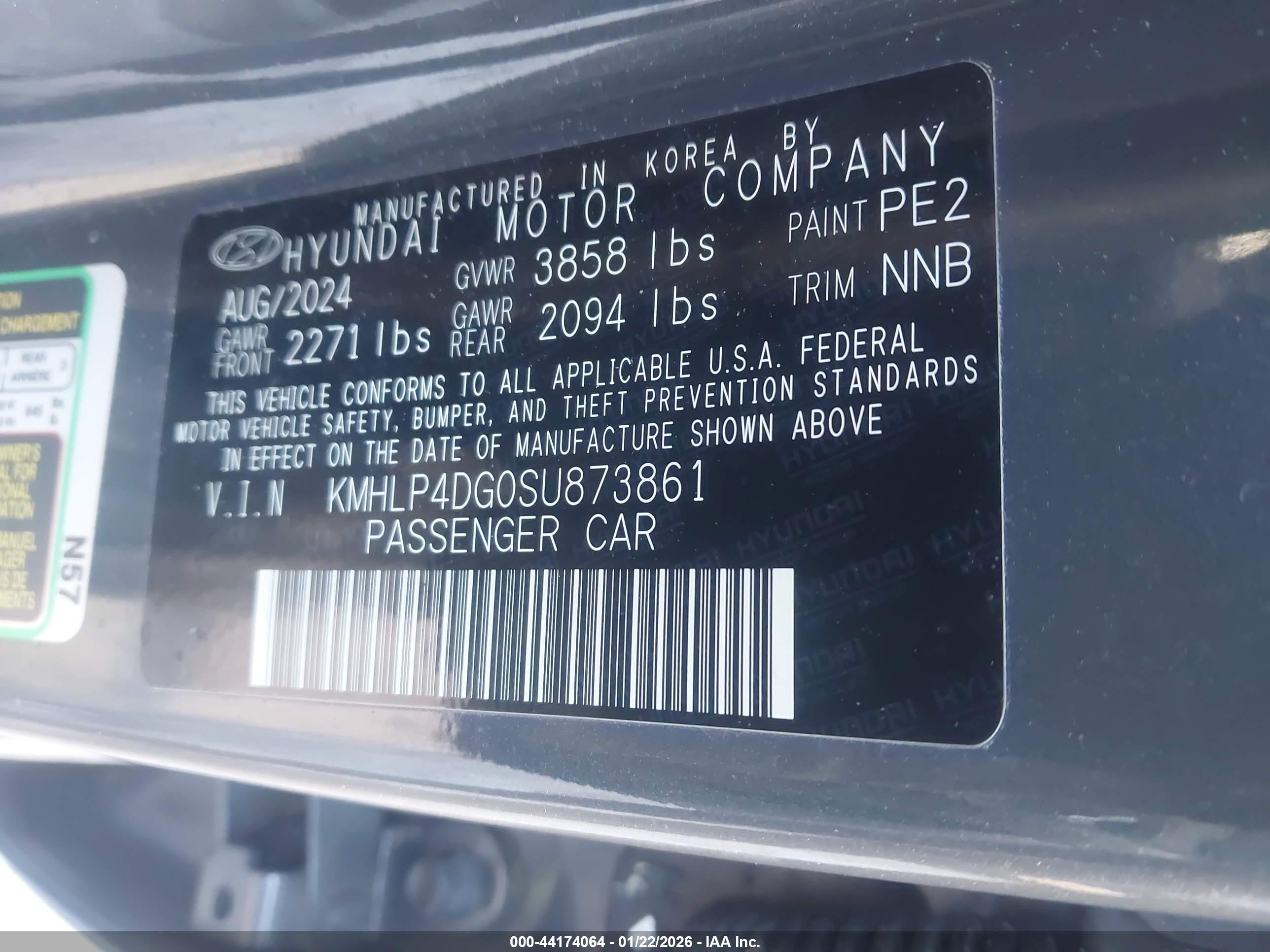 HYUNDAI ELANTRA image 9