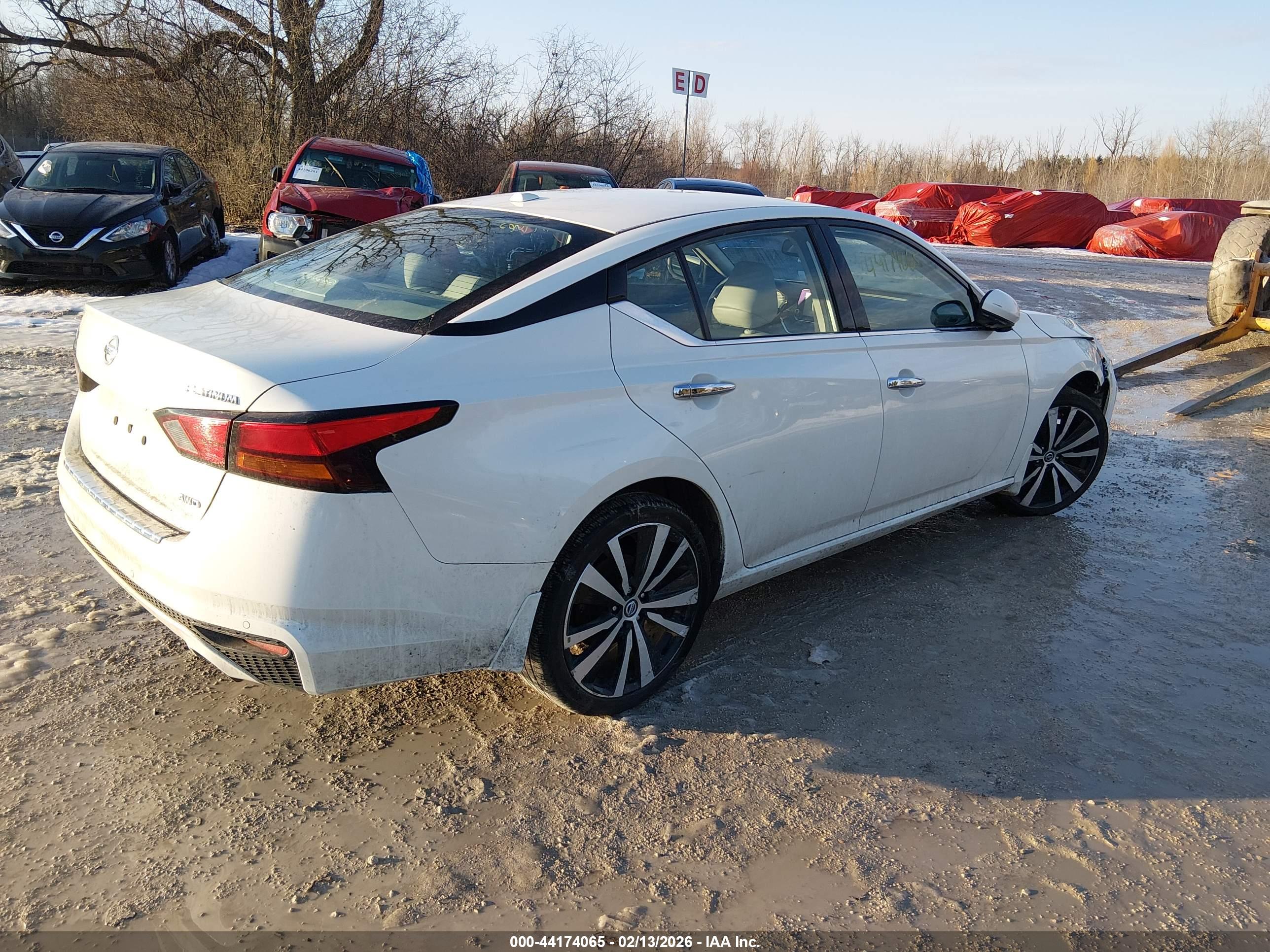 NISSAN ALTIMA image 4