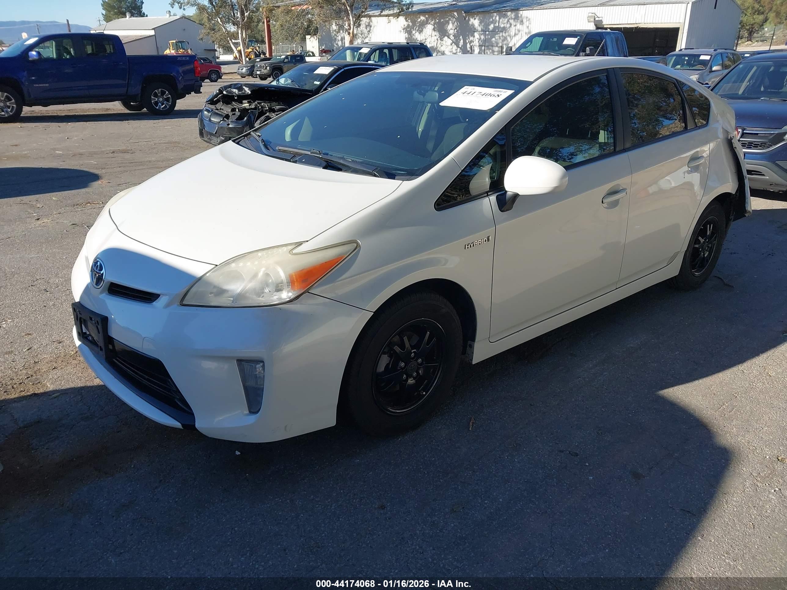 TOYOTA PRIUS image 2