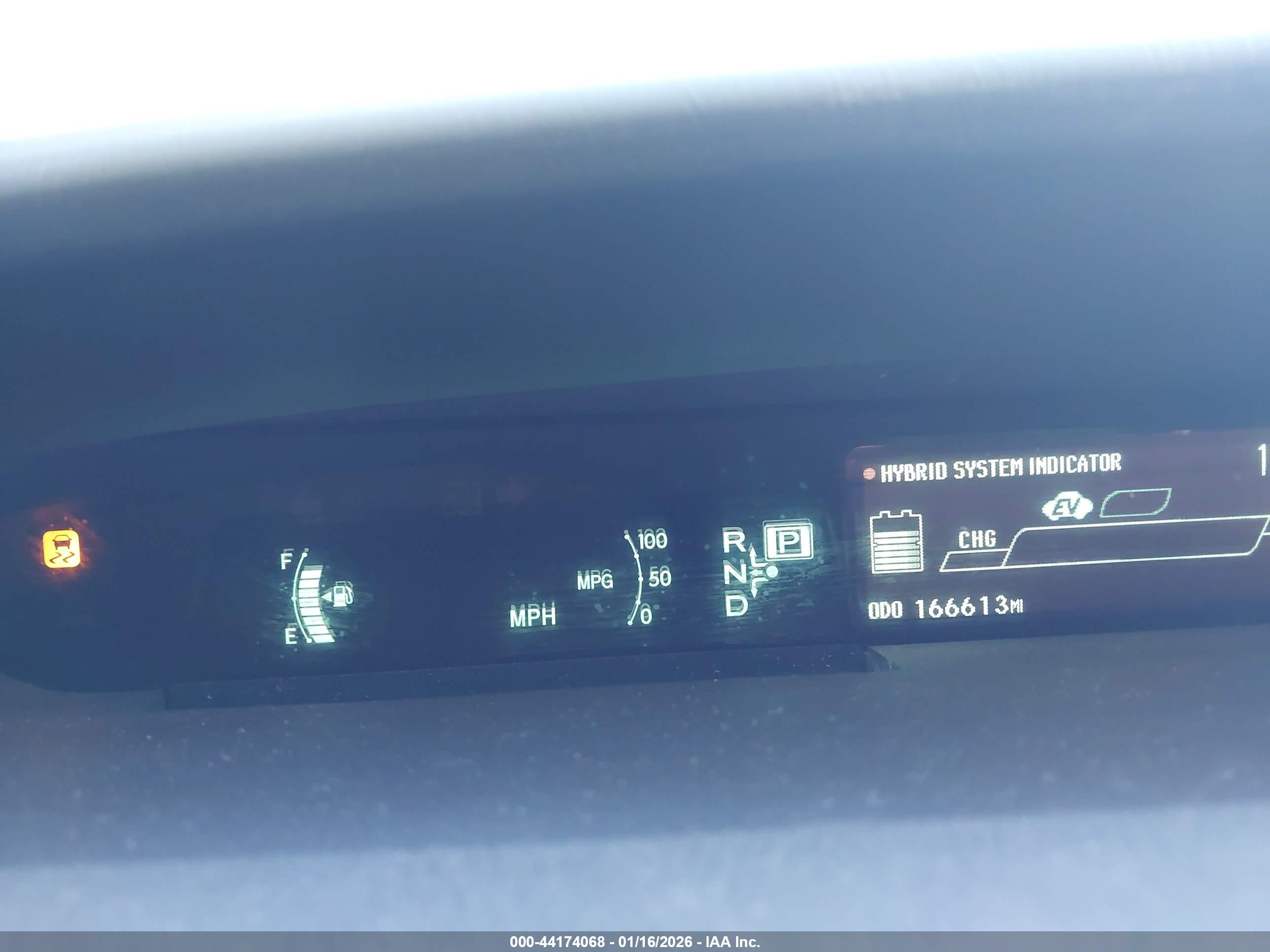 TOYOTA PRIUS image 7